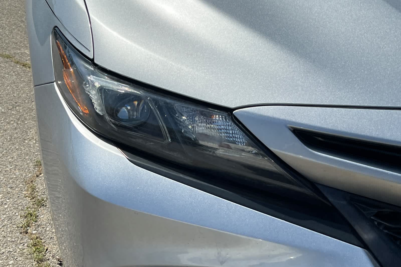 Thumbnail: 2021 Toyota Camry - 14