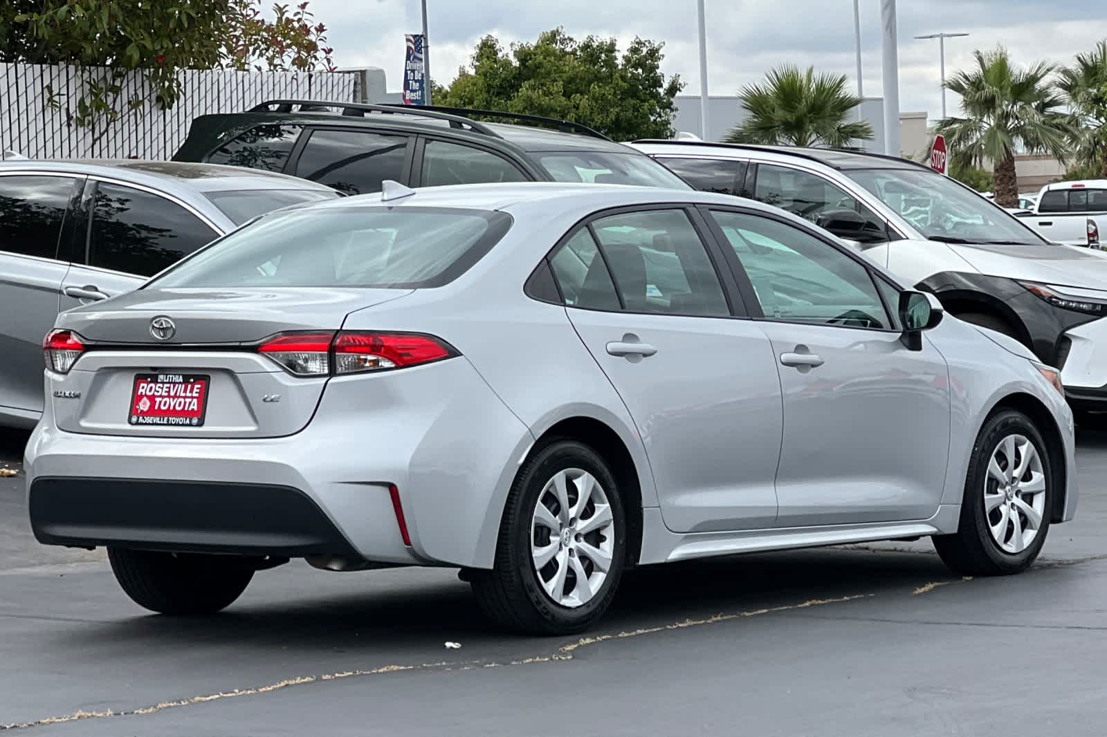 Thumbnail: 2024 Toyota Corolla - 2