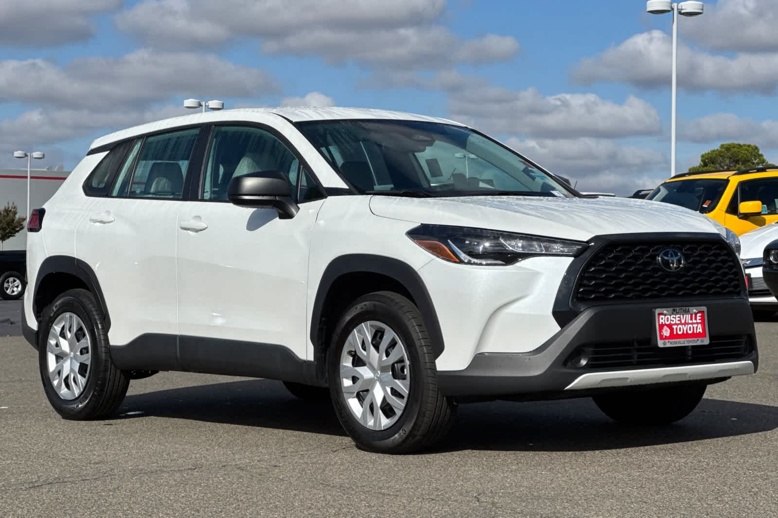 Thumbnail: 2024 Toyota Corolla Cross - 5