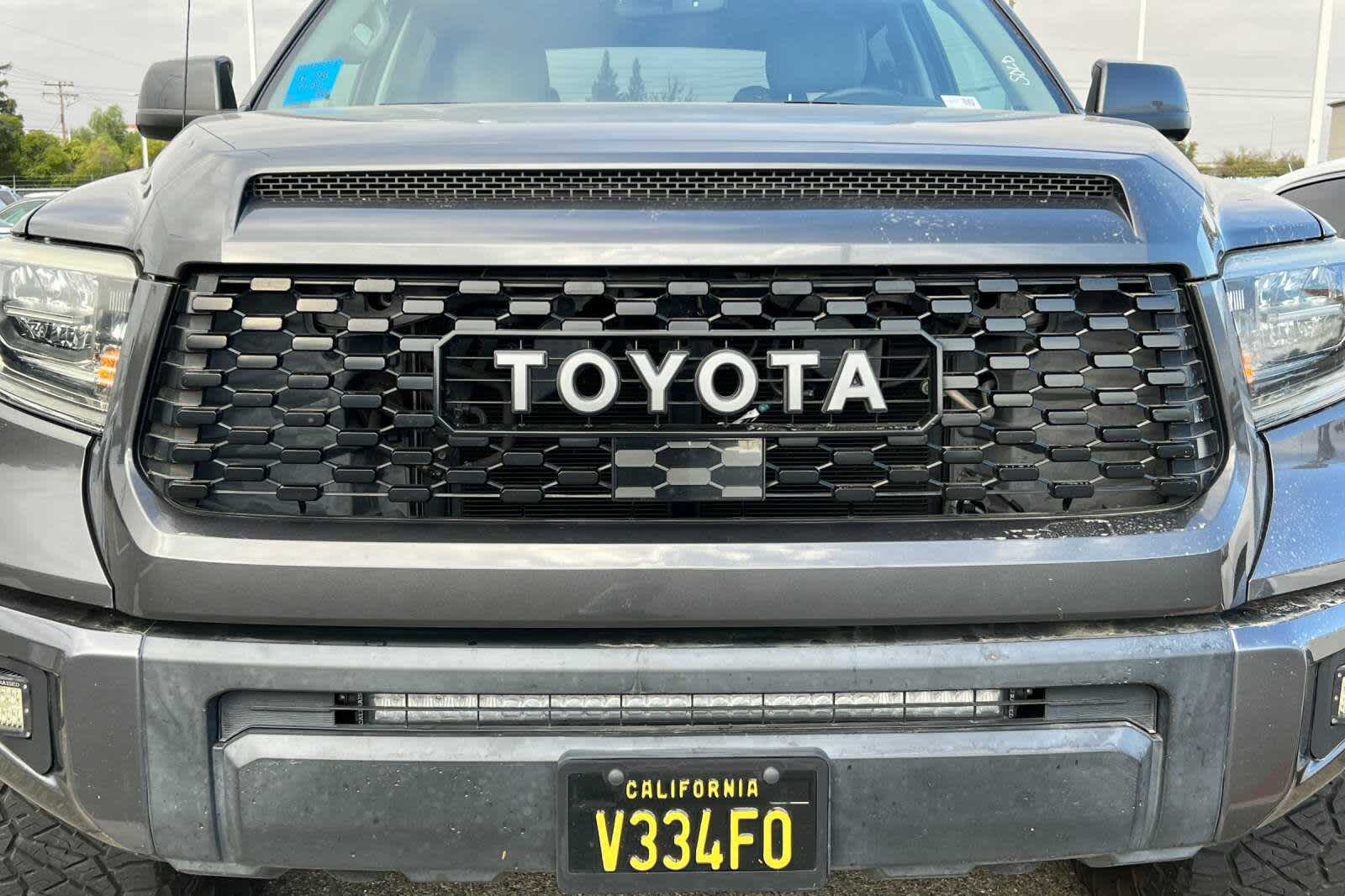 2018 Toyota Tundra Limited 10