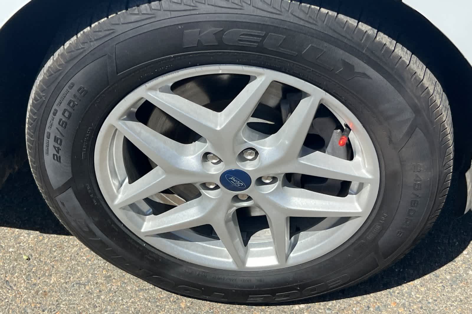 Thumbnail: 2022 Ford Edge - 15