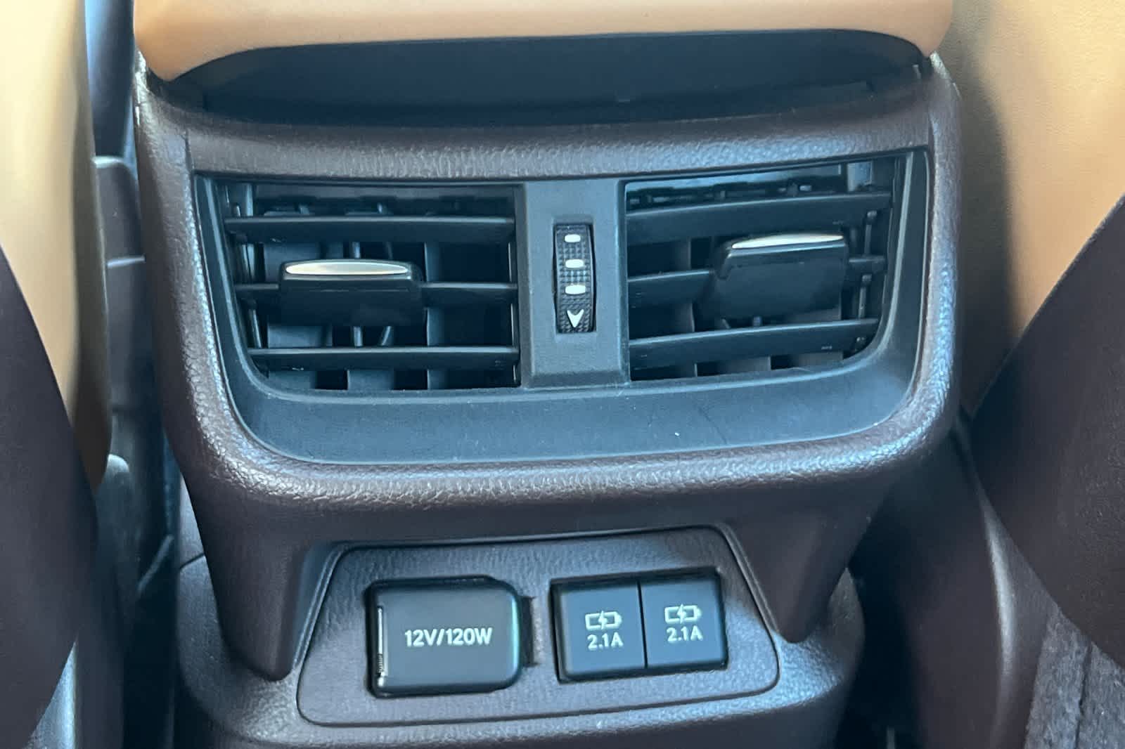 Thumbnail: 2020 Lexus ES - 14