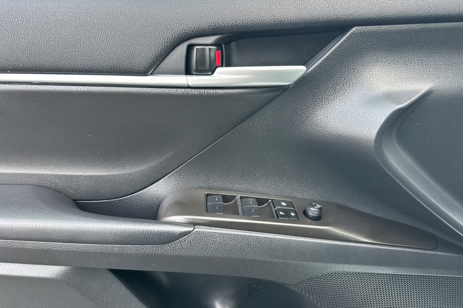 Thumbnail: 2024 Toyota Camry - 12