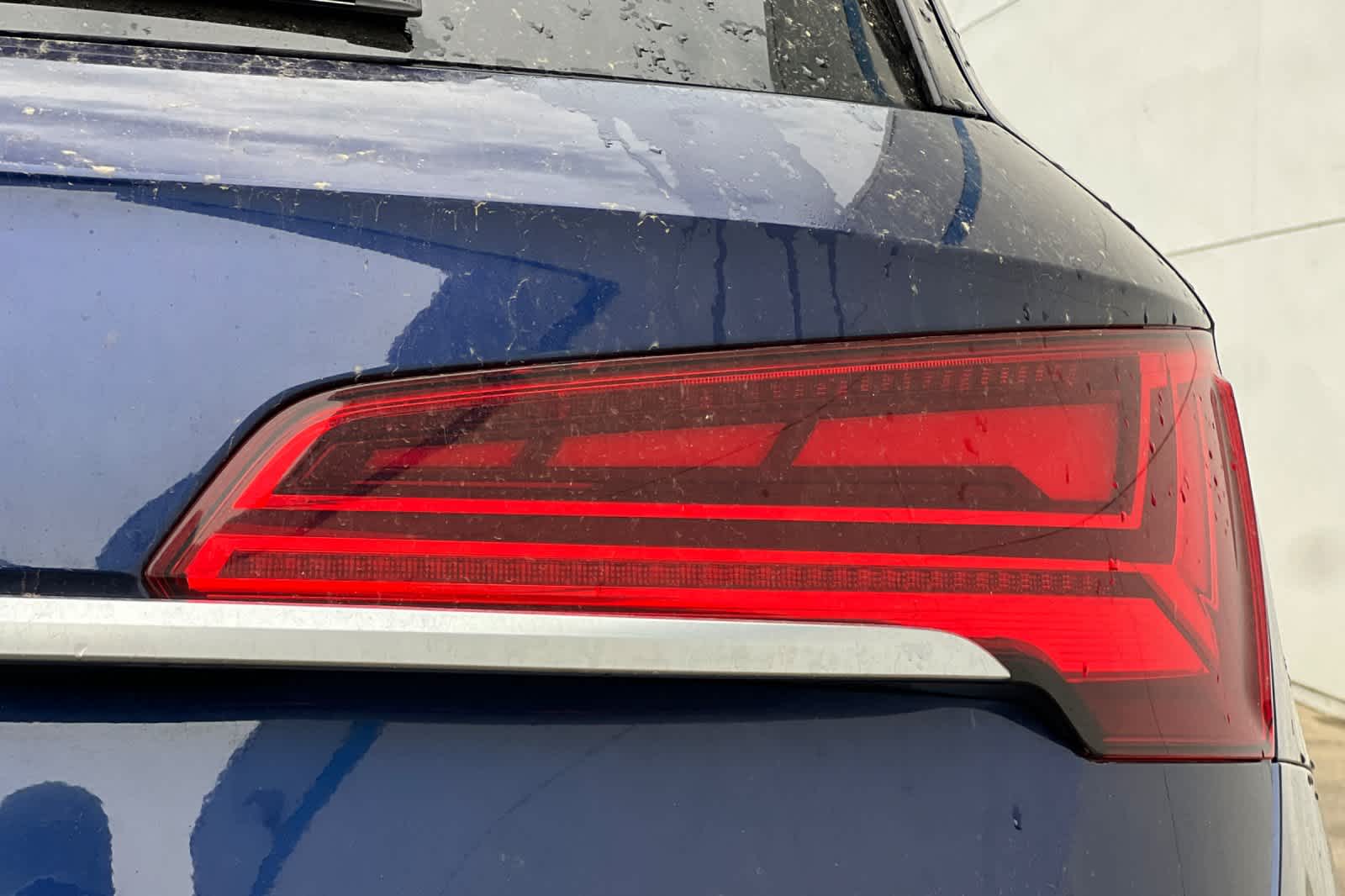 Thumbnail: 2021 Audi Q5 - 16