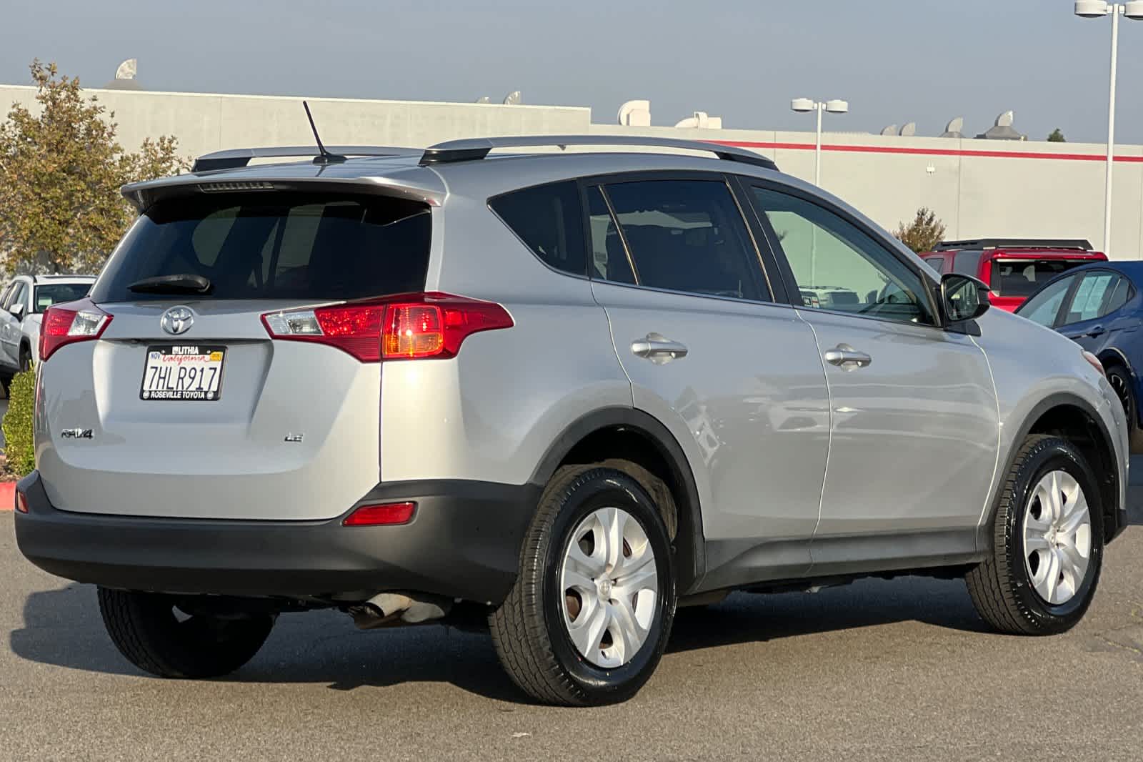 Thumbnail: 2015 Toyota RAV4 - 2