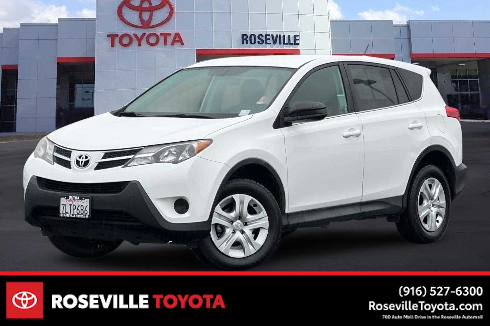 Thumbnail: 2015 Toyota RAV4 - 1