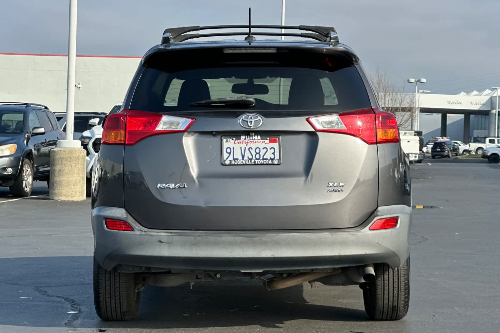 Thumbnail: 2015 Toyota RAV4 - 8