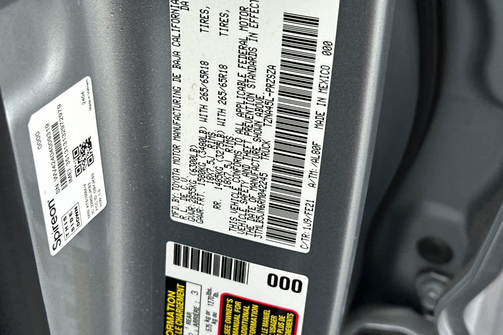 Thumbnail: 2024 Toyota Tacoma - 32