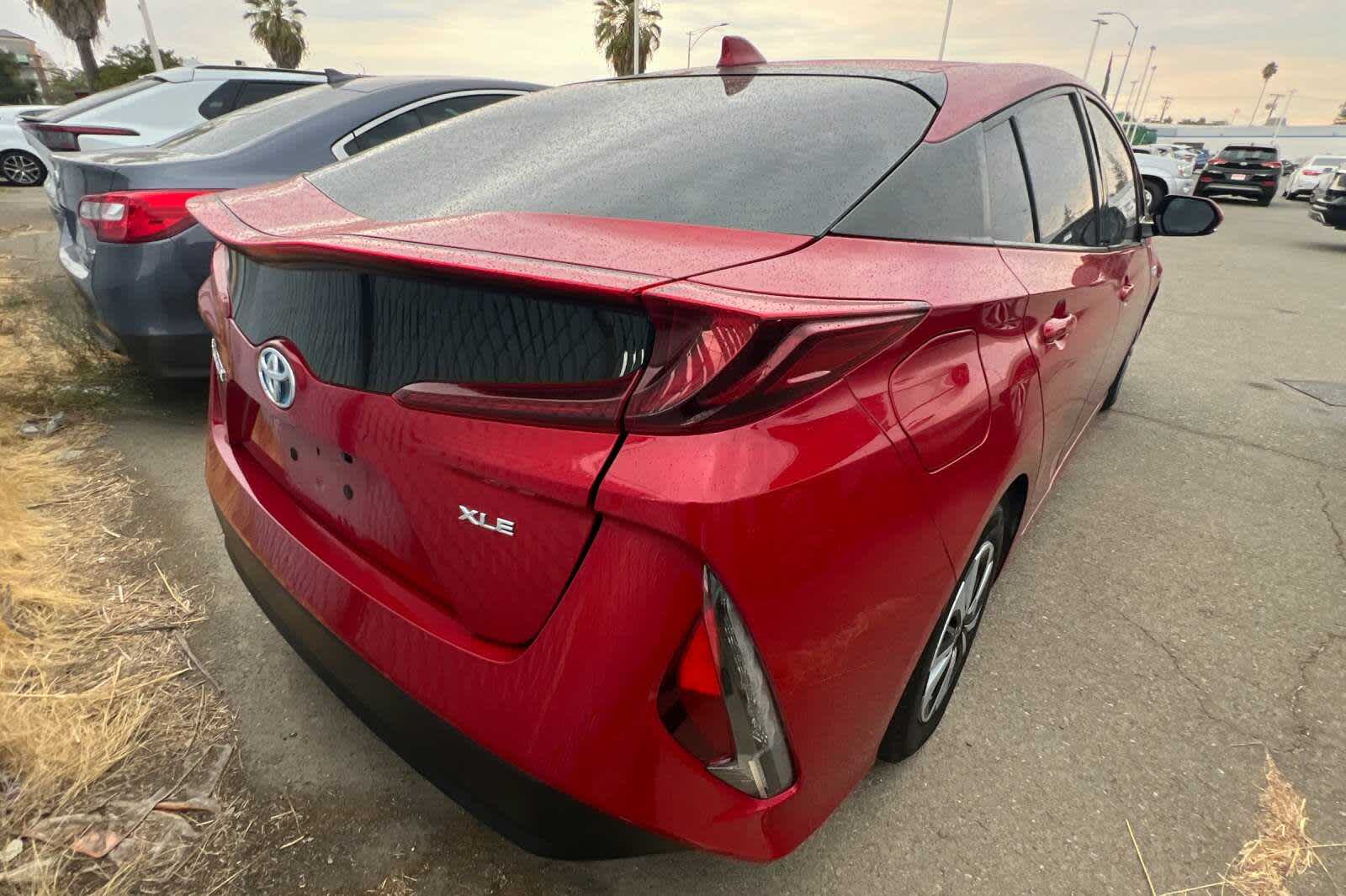 Thumbnail: 2020 Toyota Prius Prime - 2