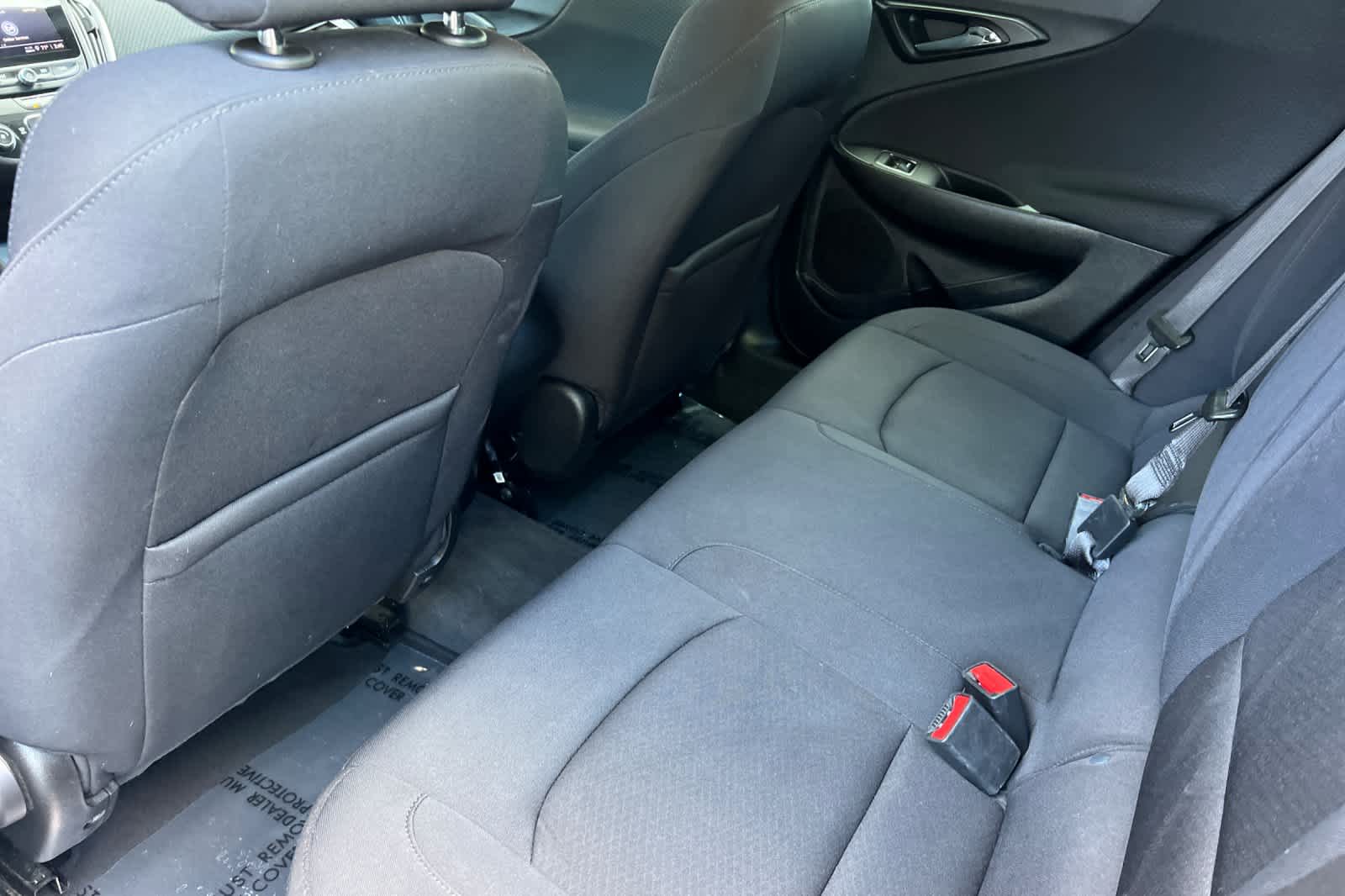 Thumbnail: 2021 Chevrolet Malibu - 4