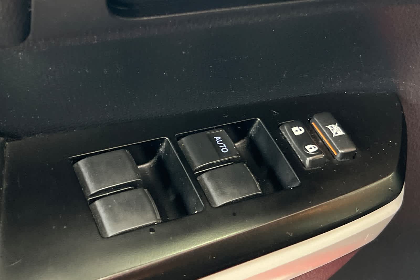 Thumbnail: 2019 Toyota Tundra - 13