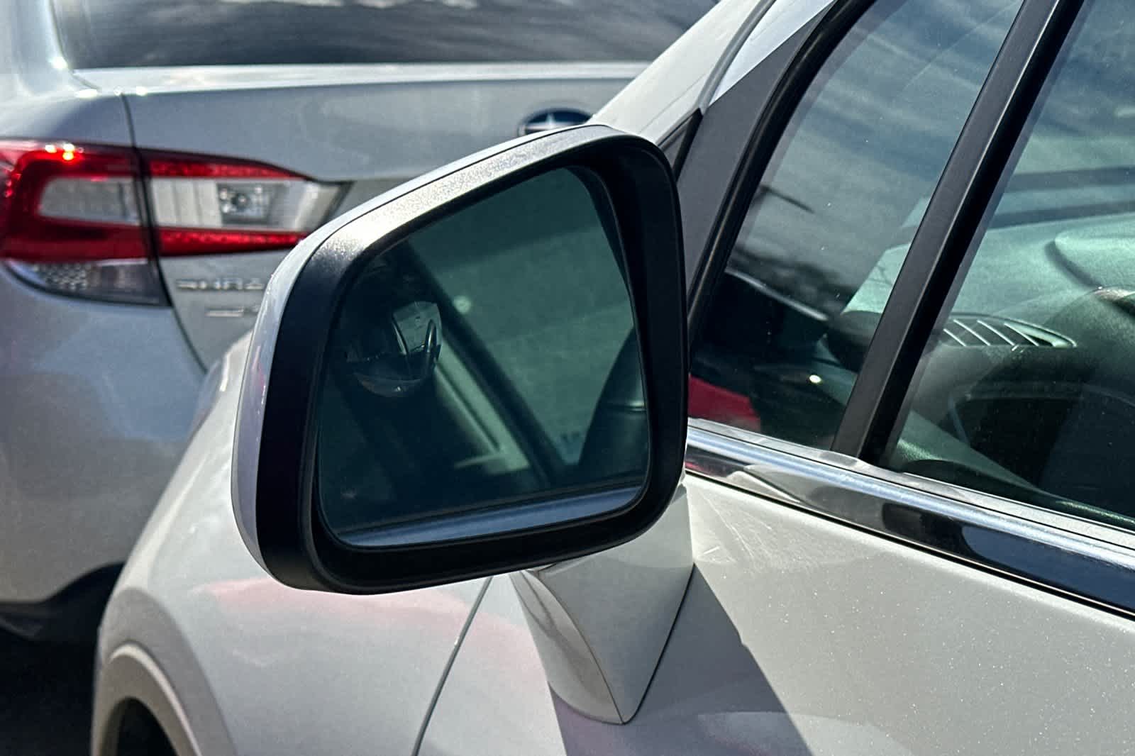 Thumbnail: 2013 Buick Encore - 20