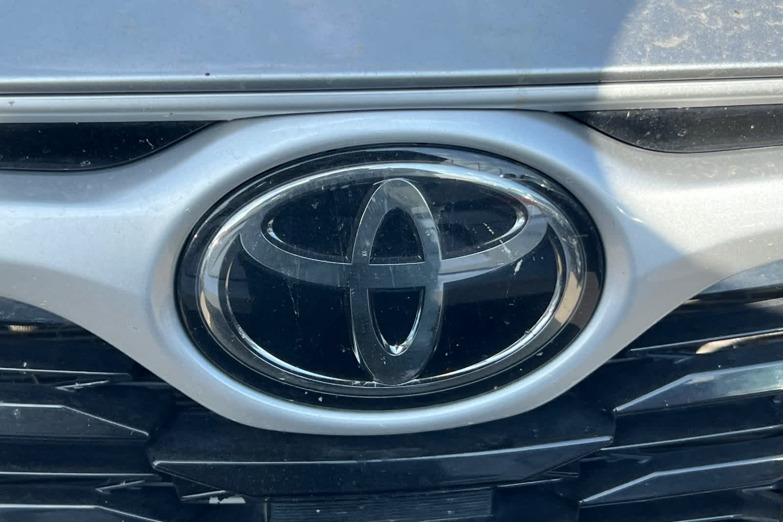 Thumbnail: 2023 Toyota Highlander - 10