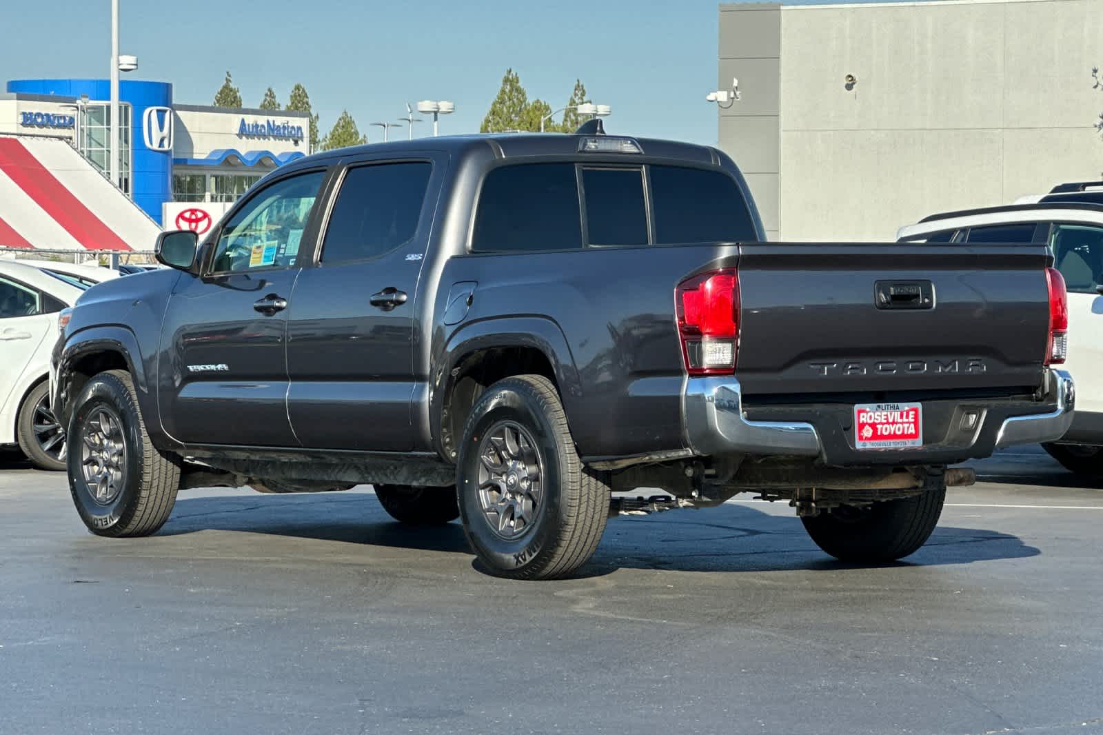 Thumbnail: 2021 Toyota Tacoma - 7