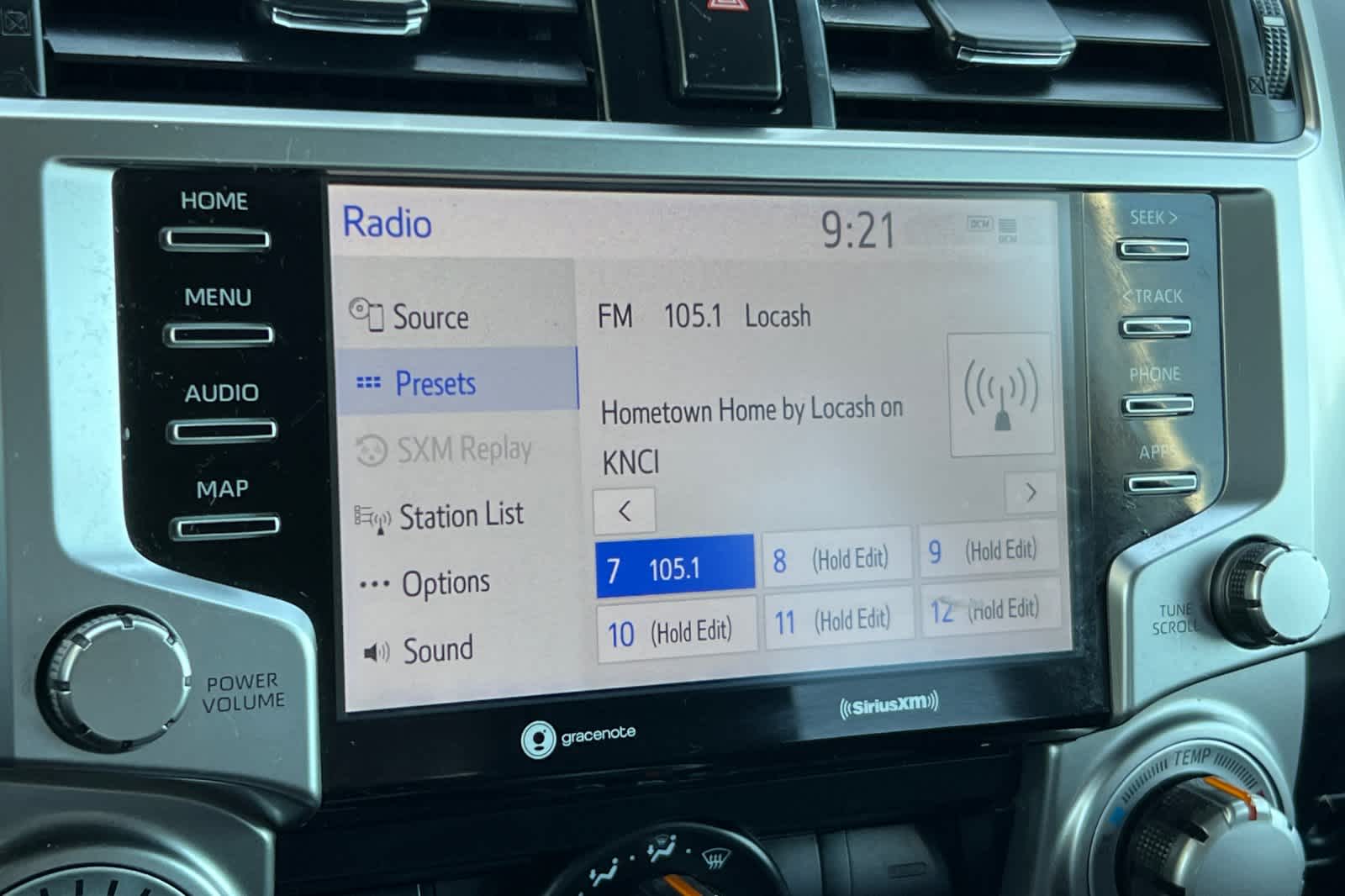 Thumbnail: 2022 Toyota 4Runner - 20