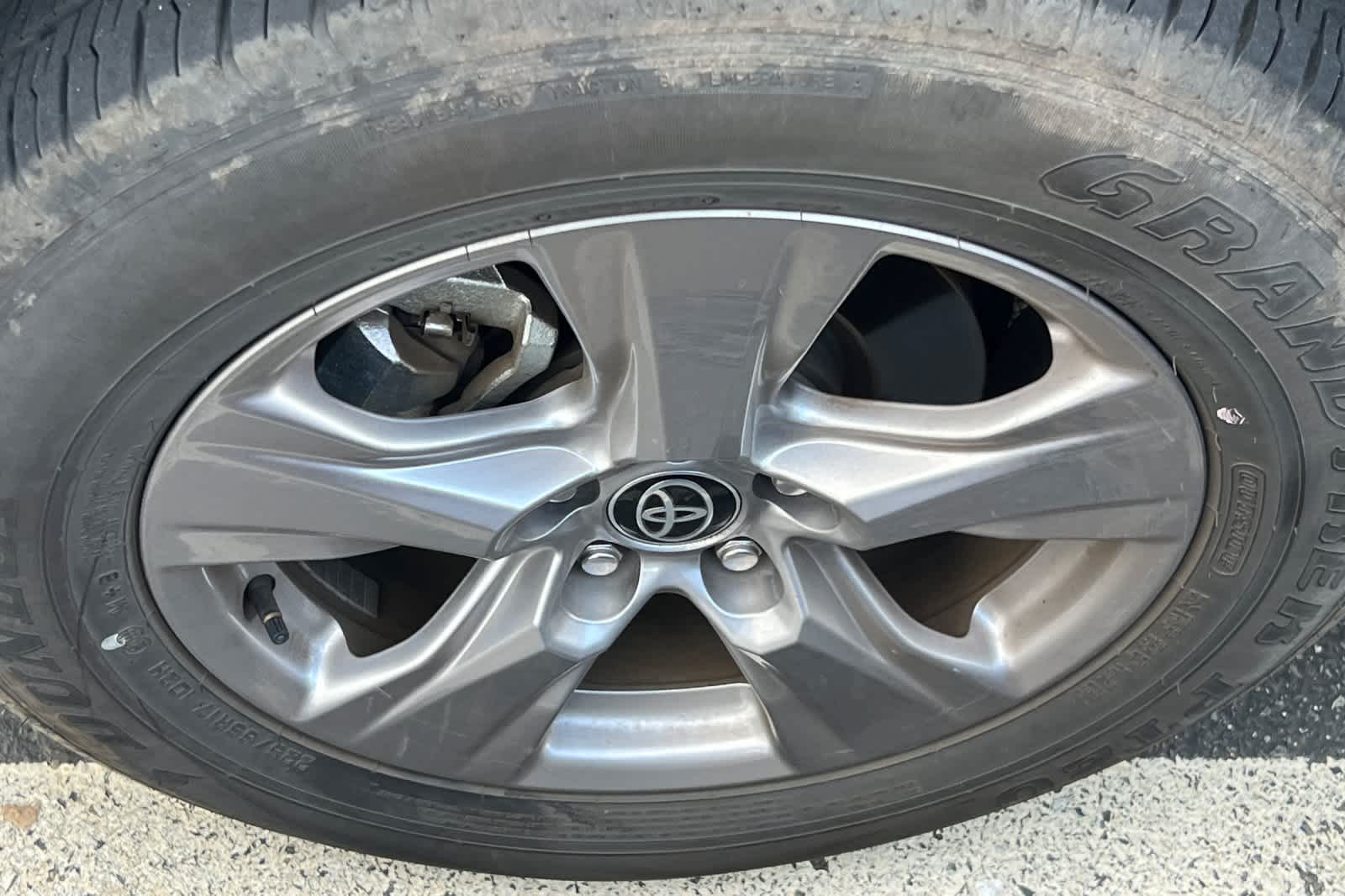 Thumbnail: 2025 Toyota RAV4 - 10