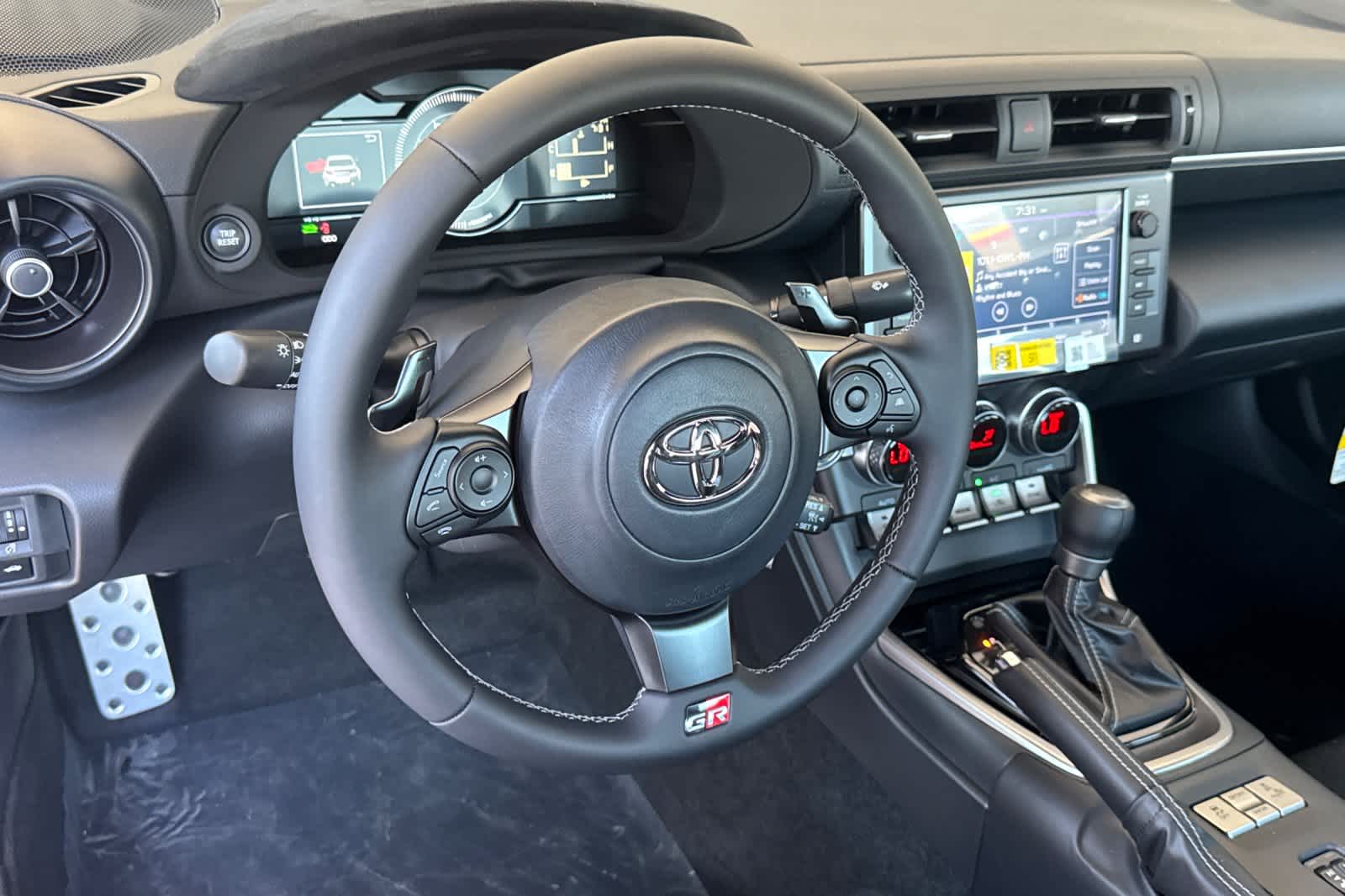 Thumbnail: 2026 Toyota GR86 - 14