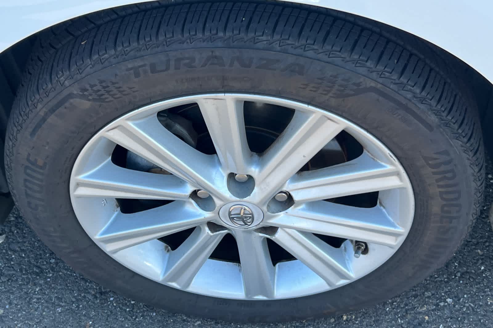 Thumbnail: 2013 Toyota Camry - 22
