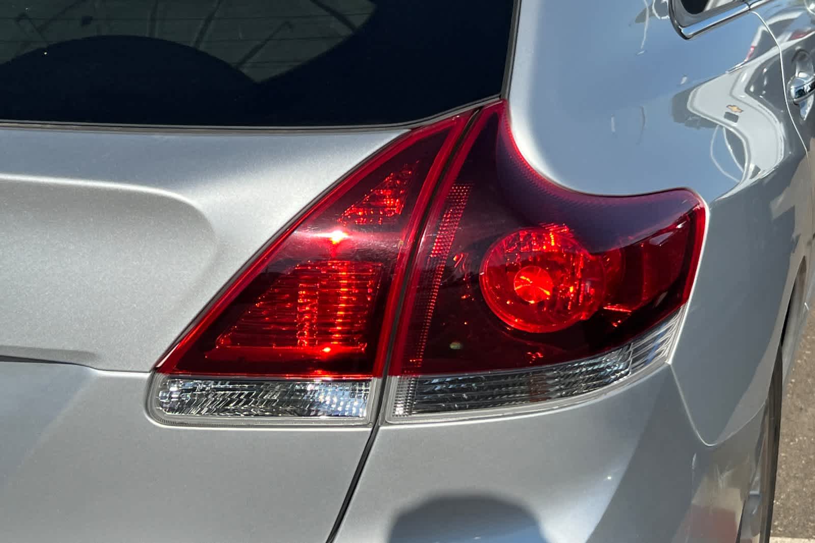 Thumbnail: 2013 Toyota Venza - 16