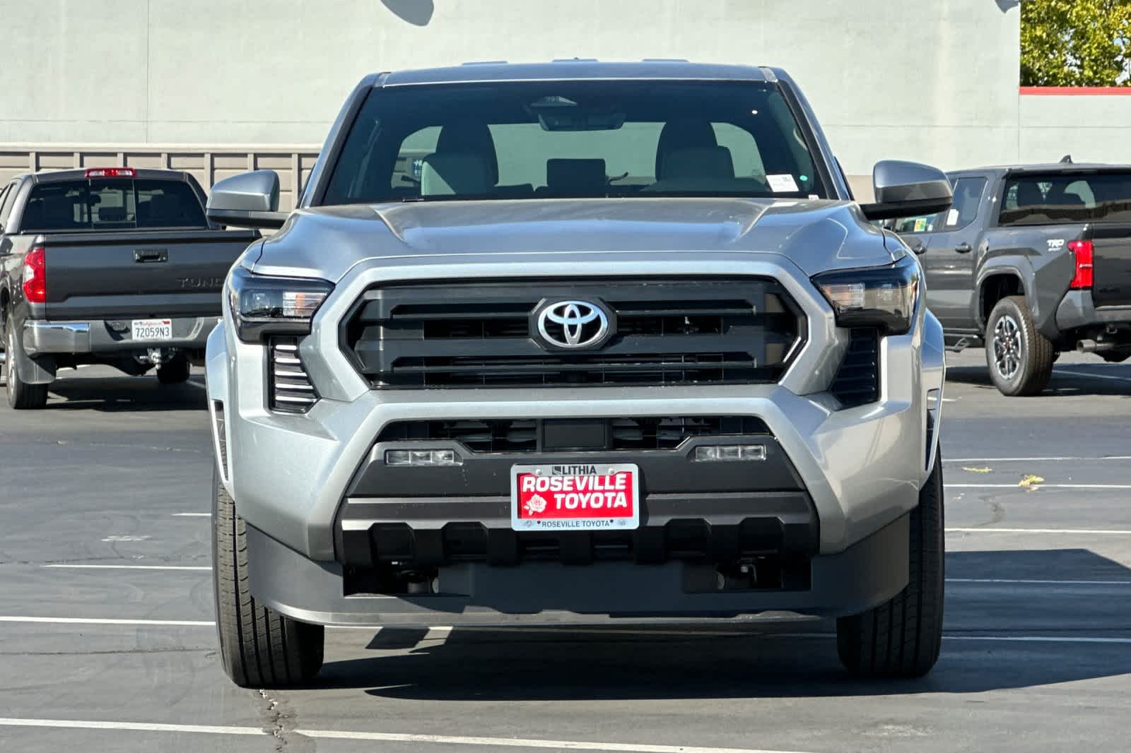 Thumbnail: 2025 Toyota Tacoma - 10