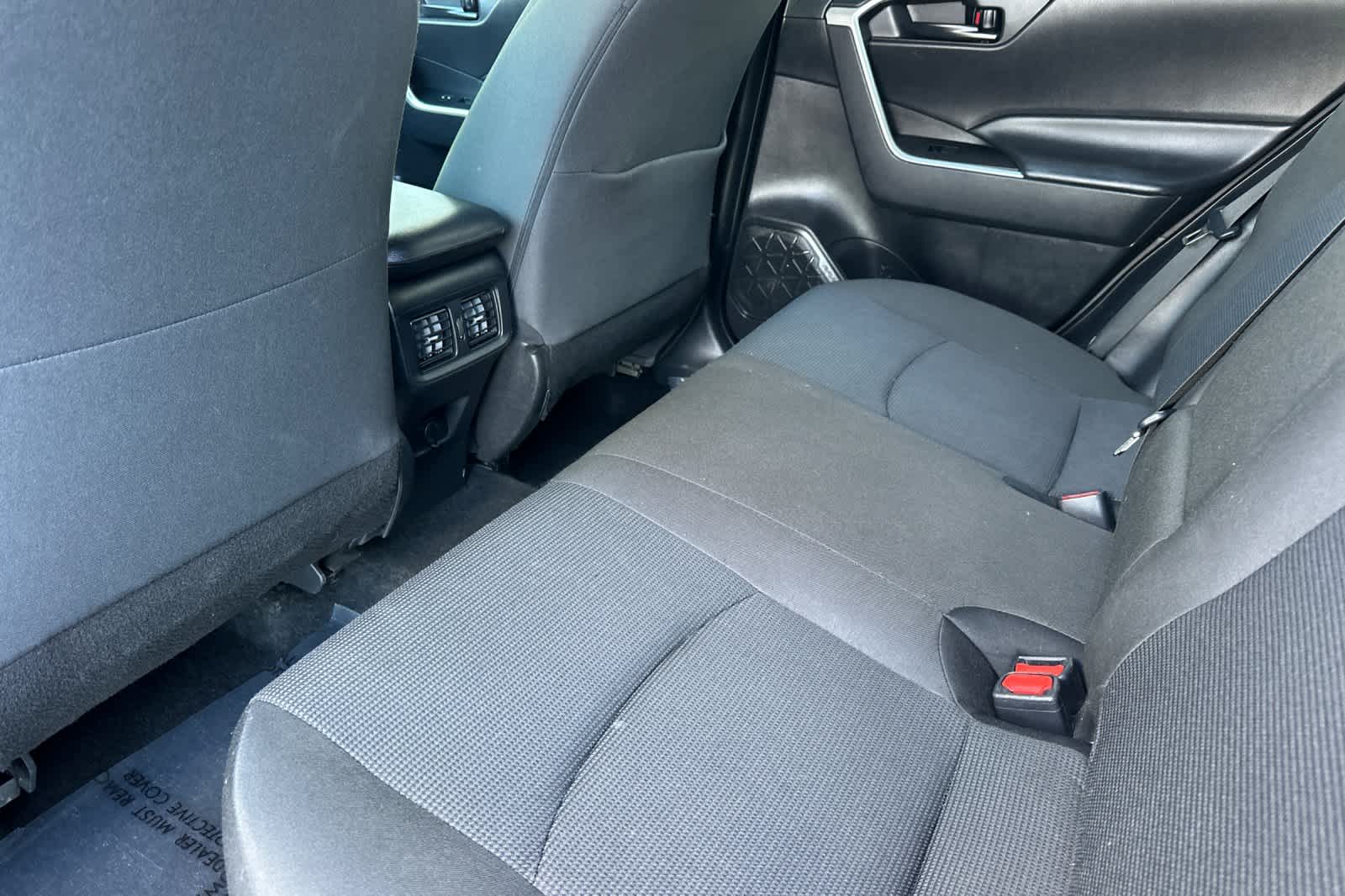 Thumbnail: 2024 Toyota RAV4 - 4