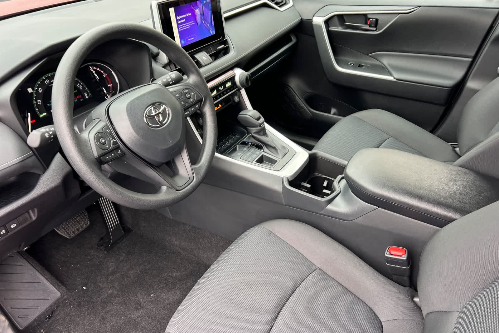 Thumbnail: 2025 Toyota RAV4 - 11