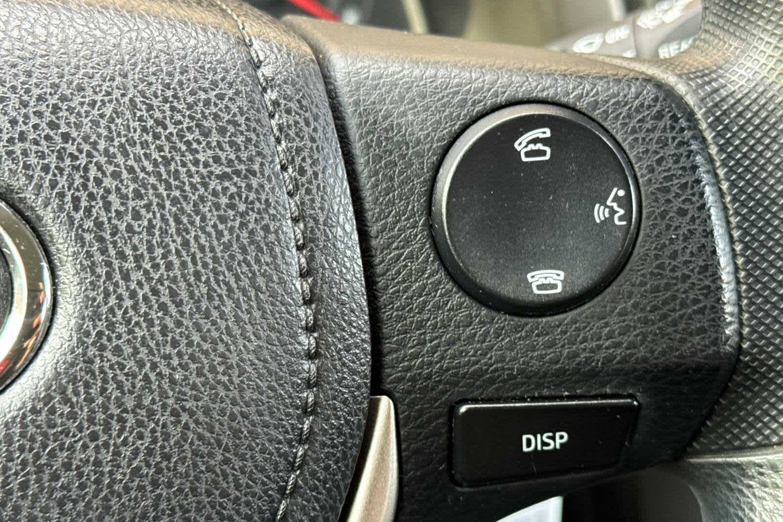 Thumbnail: 2014 Toyota RAV4 - 25
