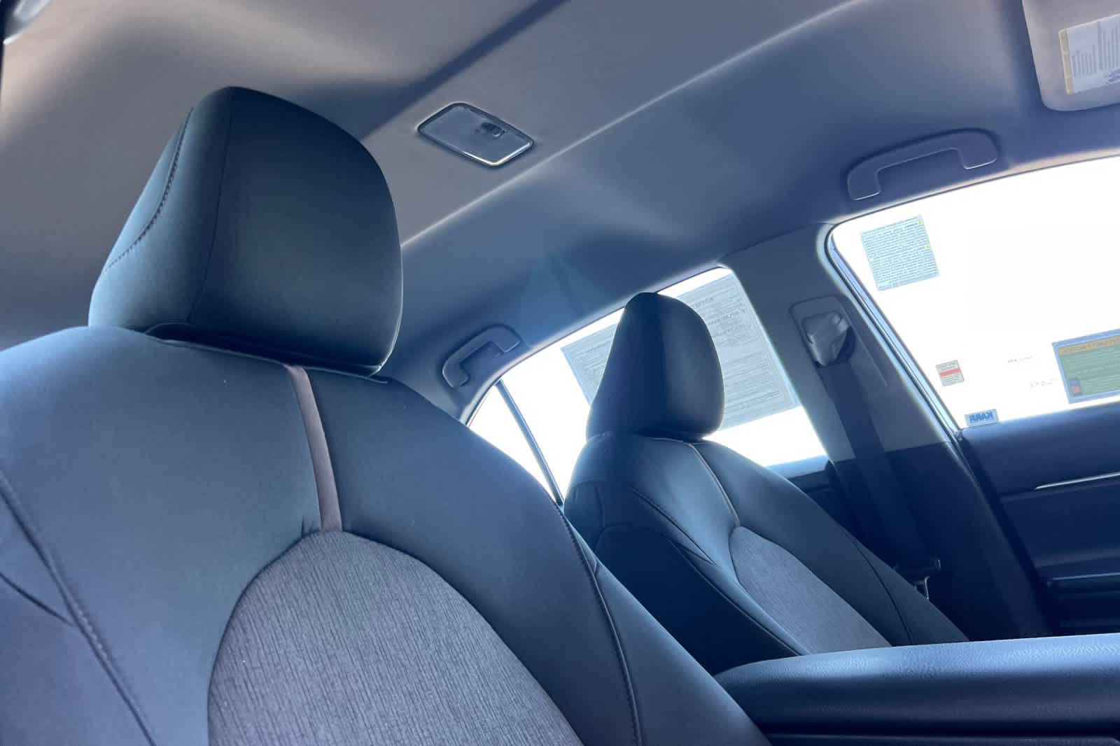 Thumbnail: 2020 Toyota Camry - 16