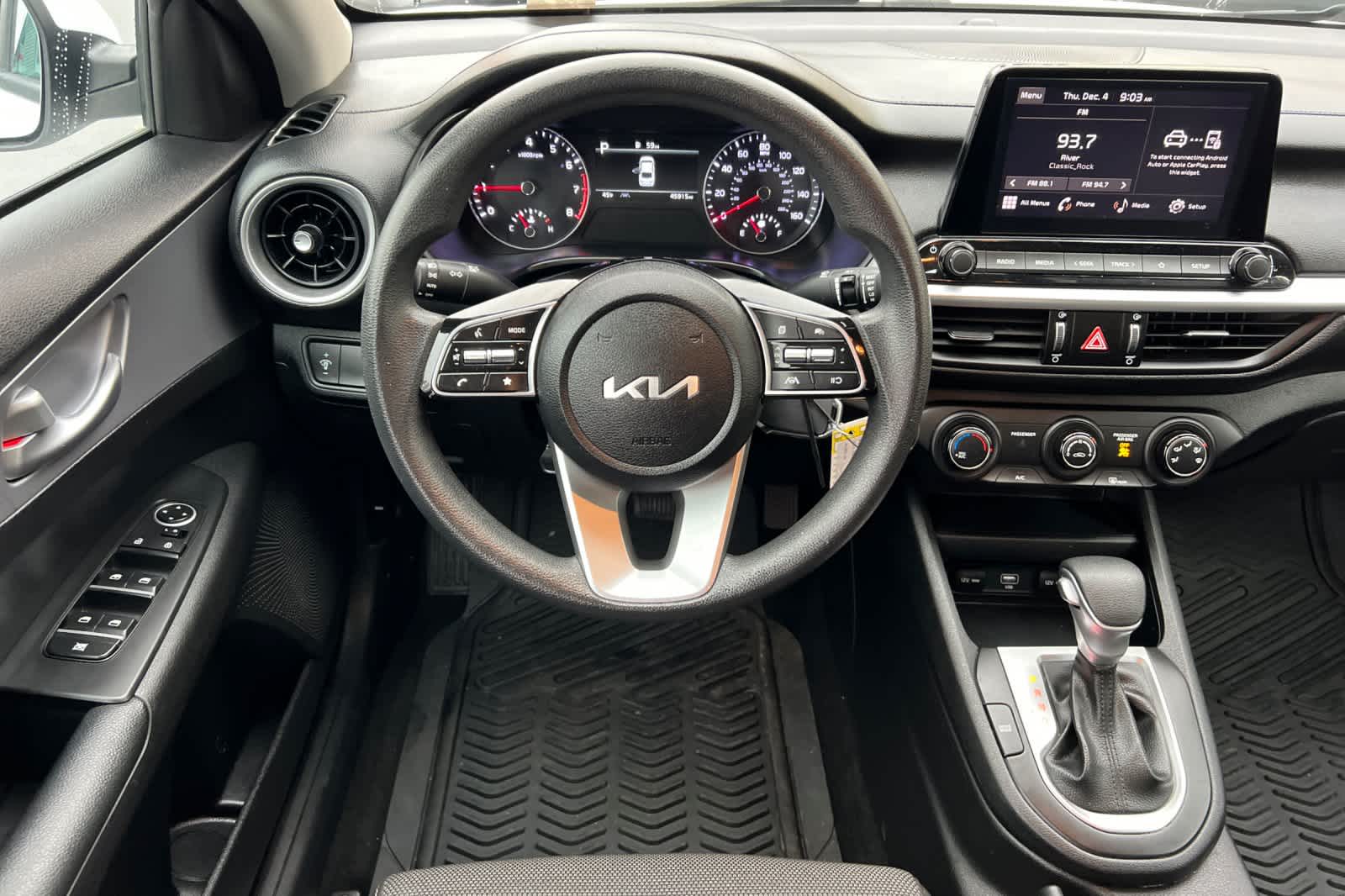 Thumbnail: 2023 Kia Forte - 14