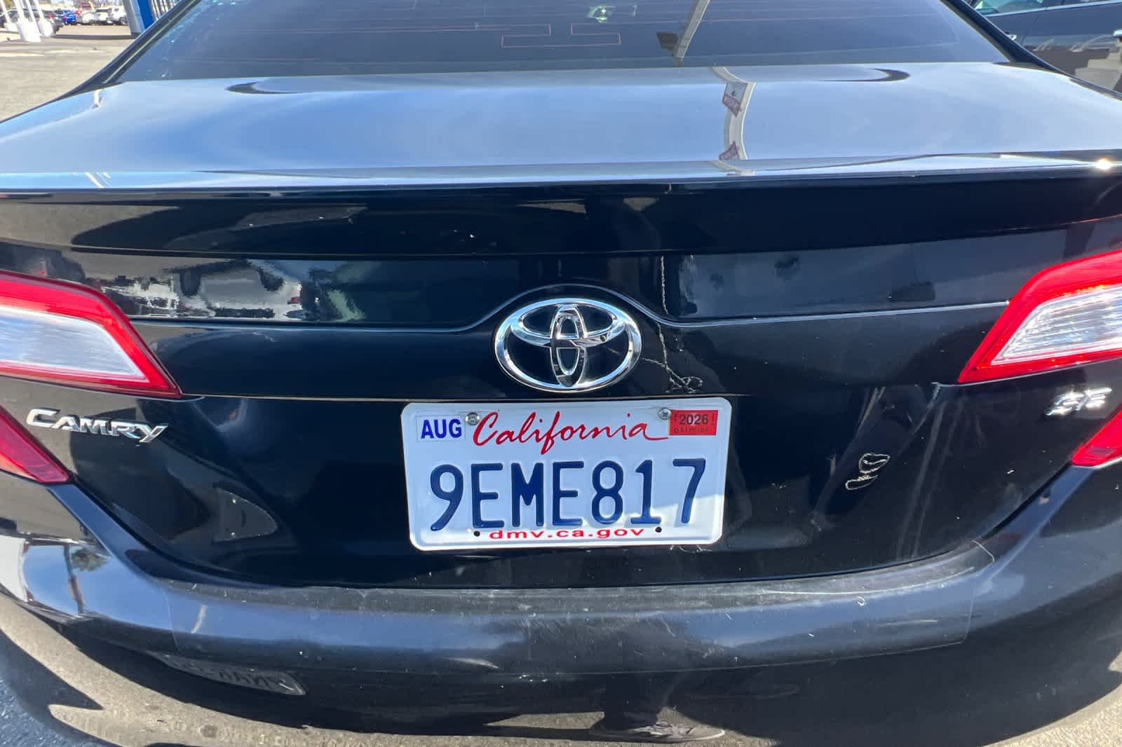 Thumbnail: 2012 Toyota Camry - 16