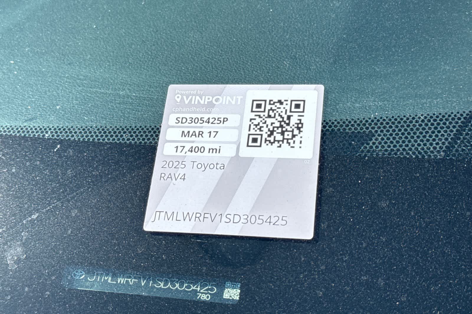 Thumbnail: 2025 Toyota RAV4 - 21