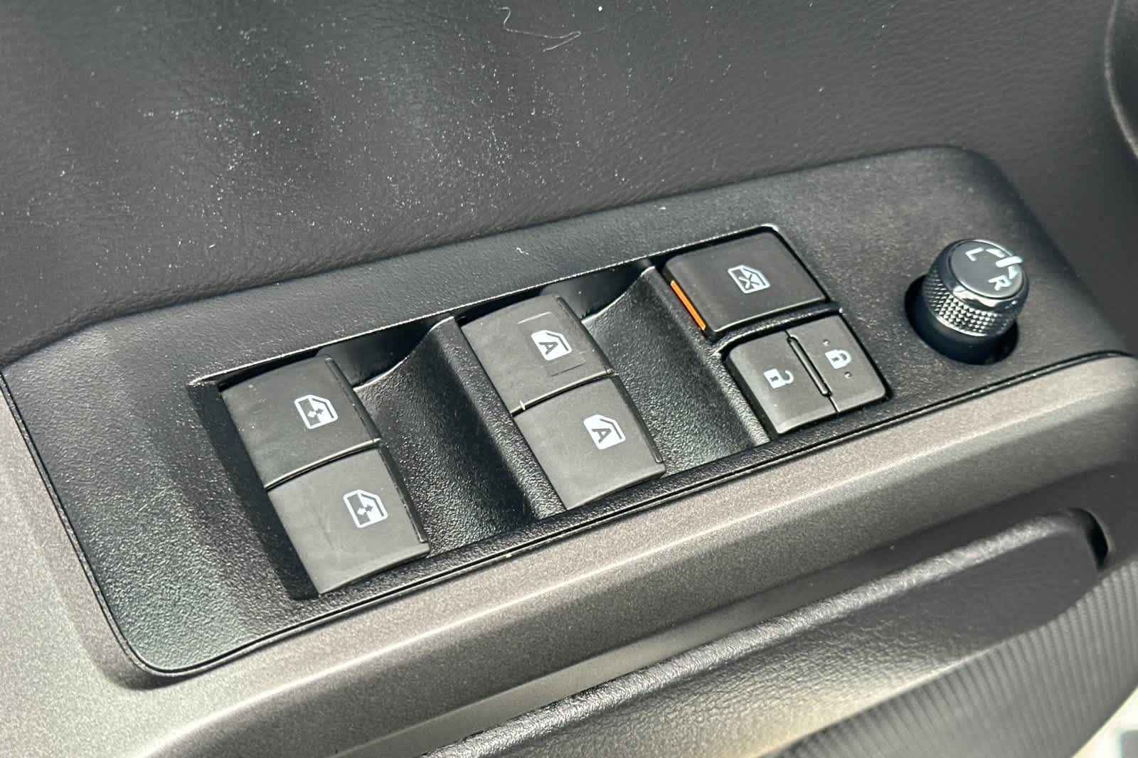 Thumbnail: 2023 Toyota Tacoma - 13