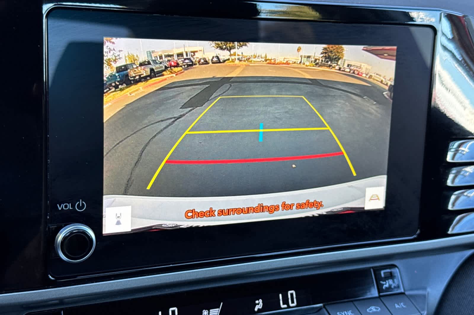 Thumbnail: 2025 Toyota Camry - 21