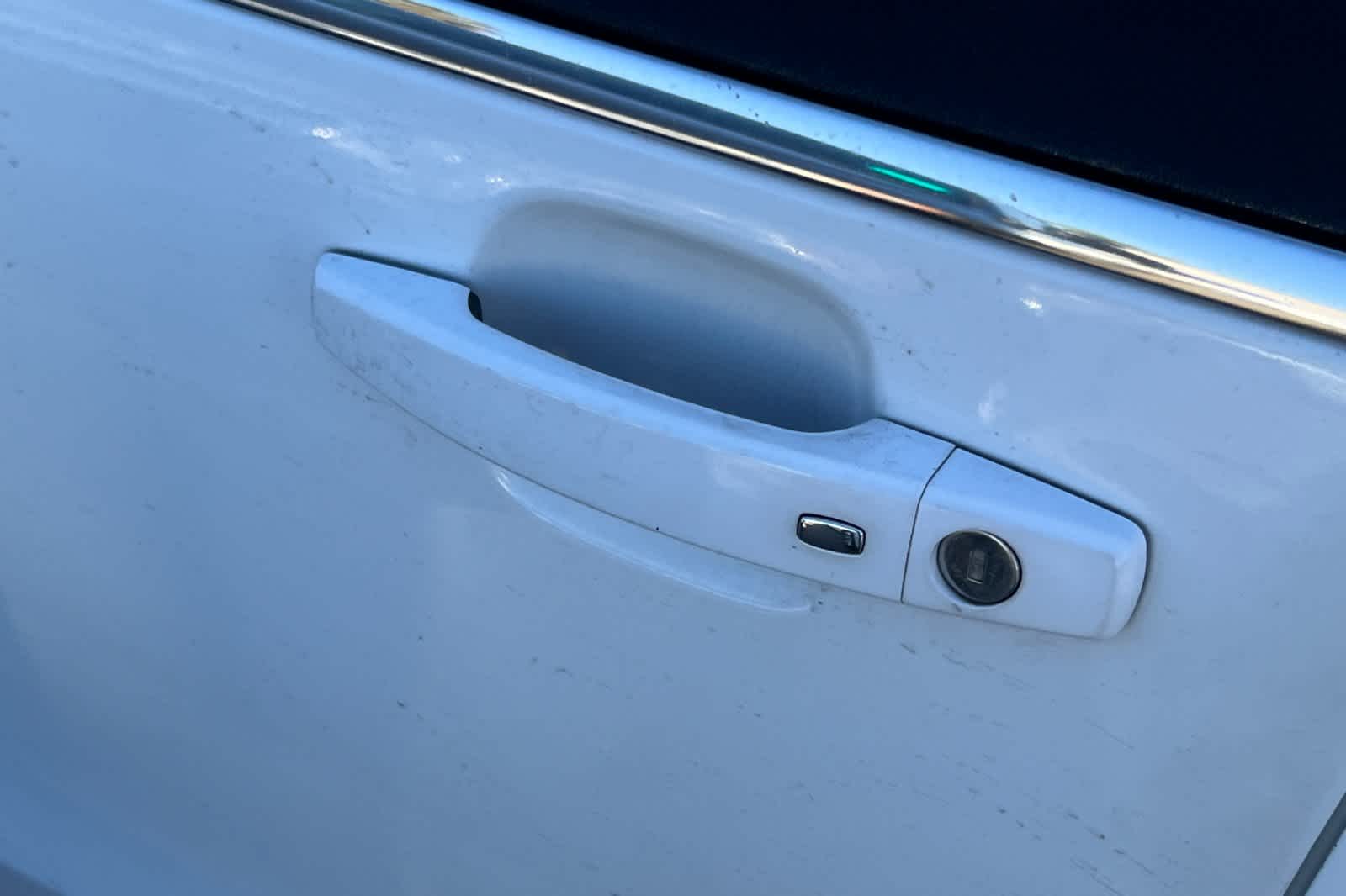 Thumbnail: 2014 Chevrolet Volt - 7