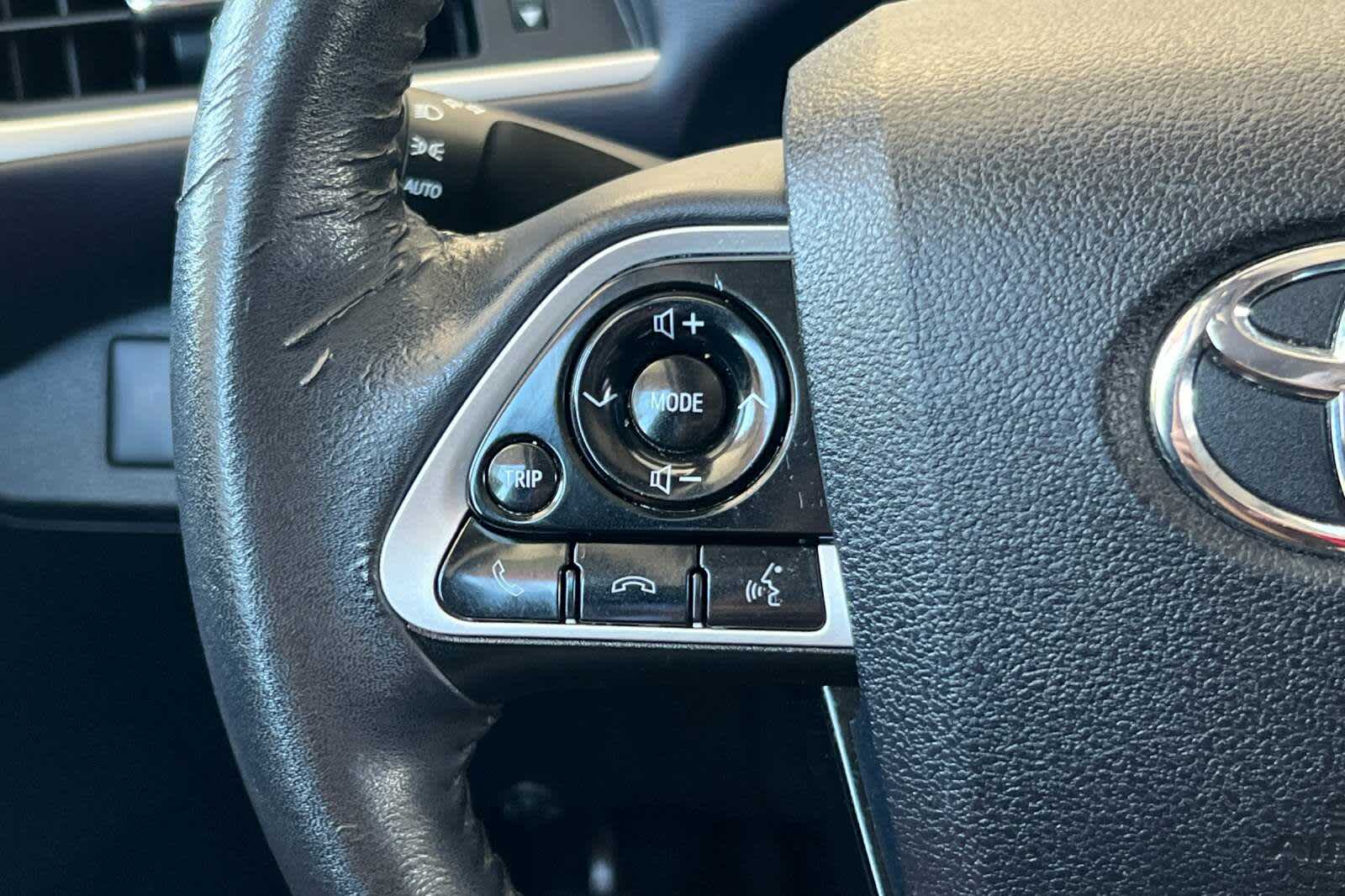 Thumbnail: 2018 Toyota Mirai - 26