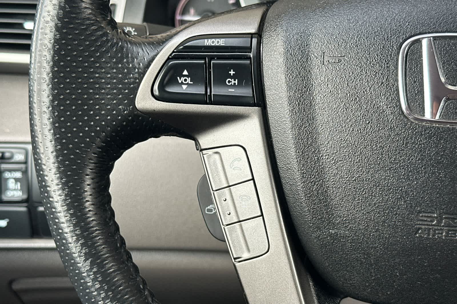 Thumbnail: 2016 Honda Odyssey - 27