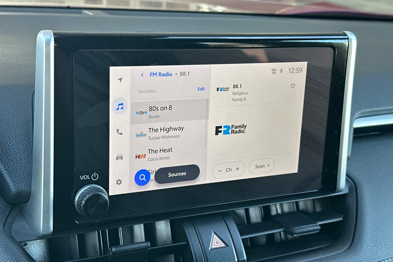 Thumbnail: 2024 Toyota RAV4 - 20