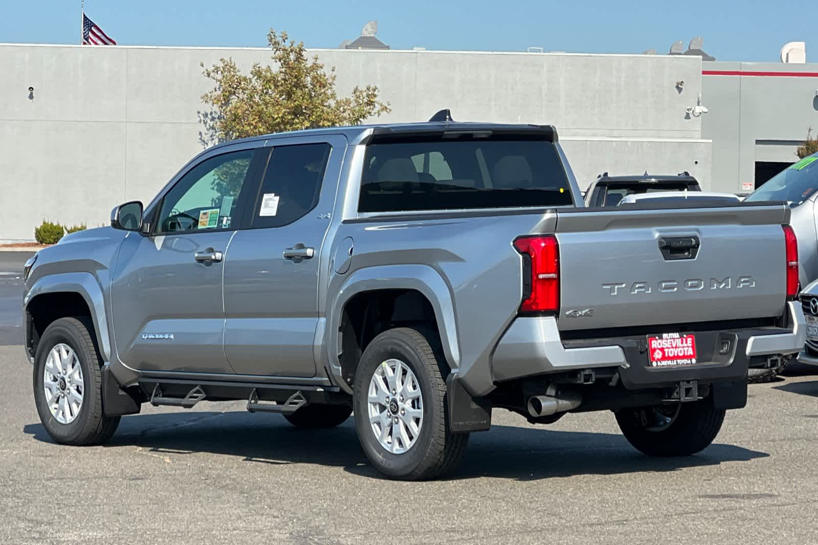 Thumbnail: 2025 Toyota Tacoma - 6