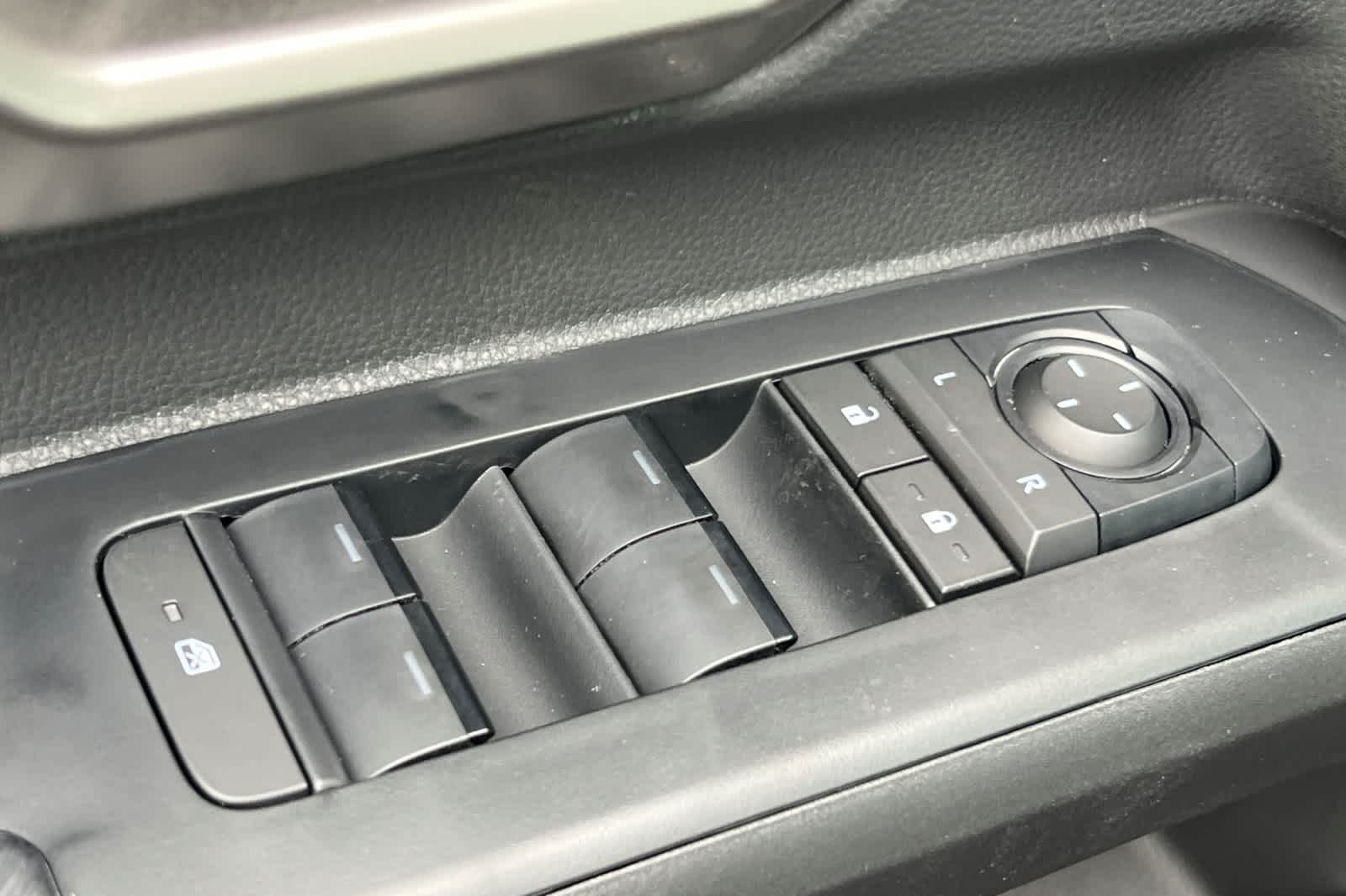 Thumbnail: 2025 Toyota Tacoma - 13