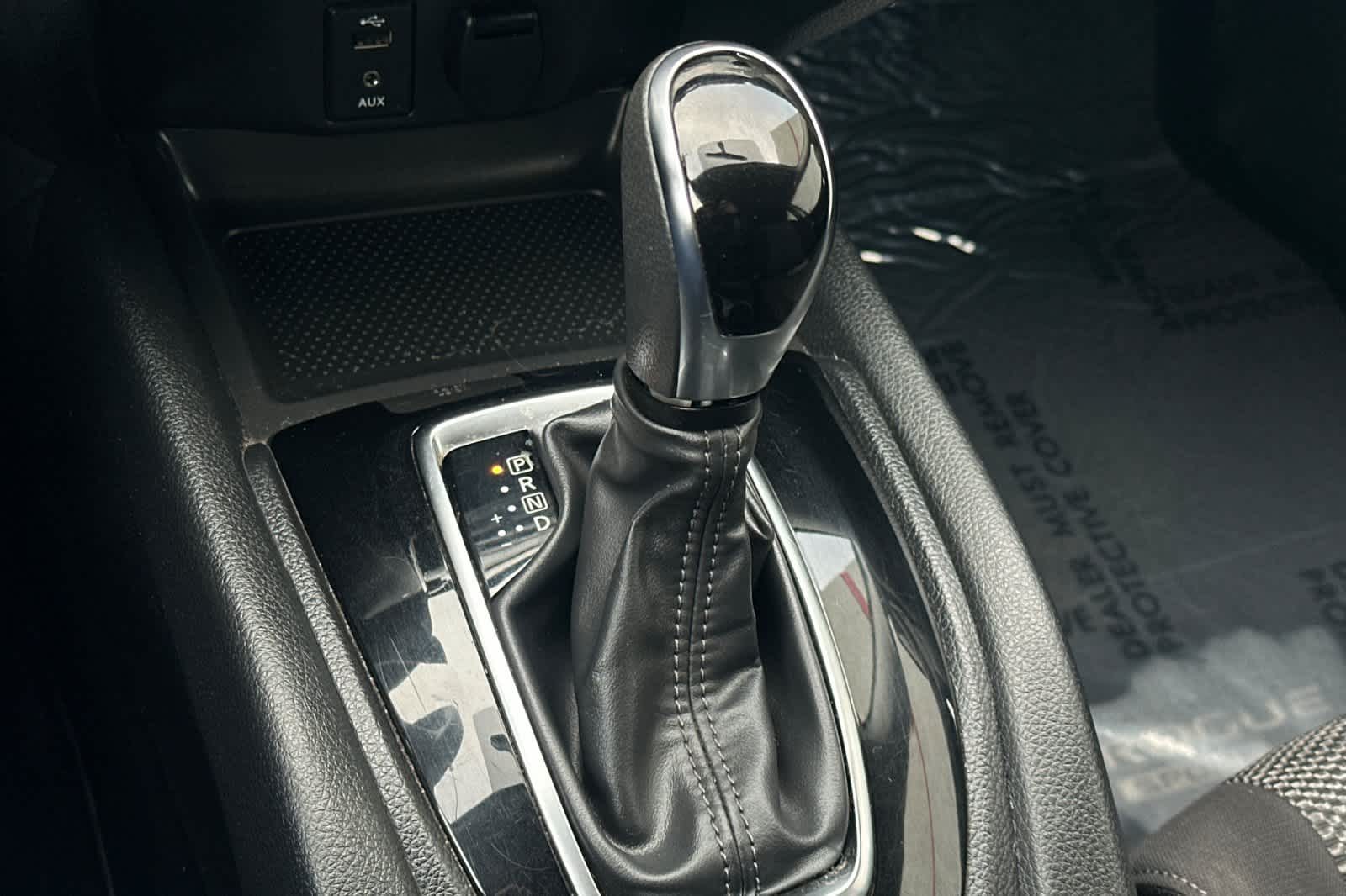 Thumbnail: 2018 Nissan Rogue Sport - 23