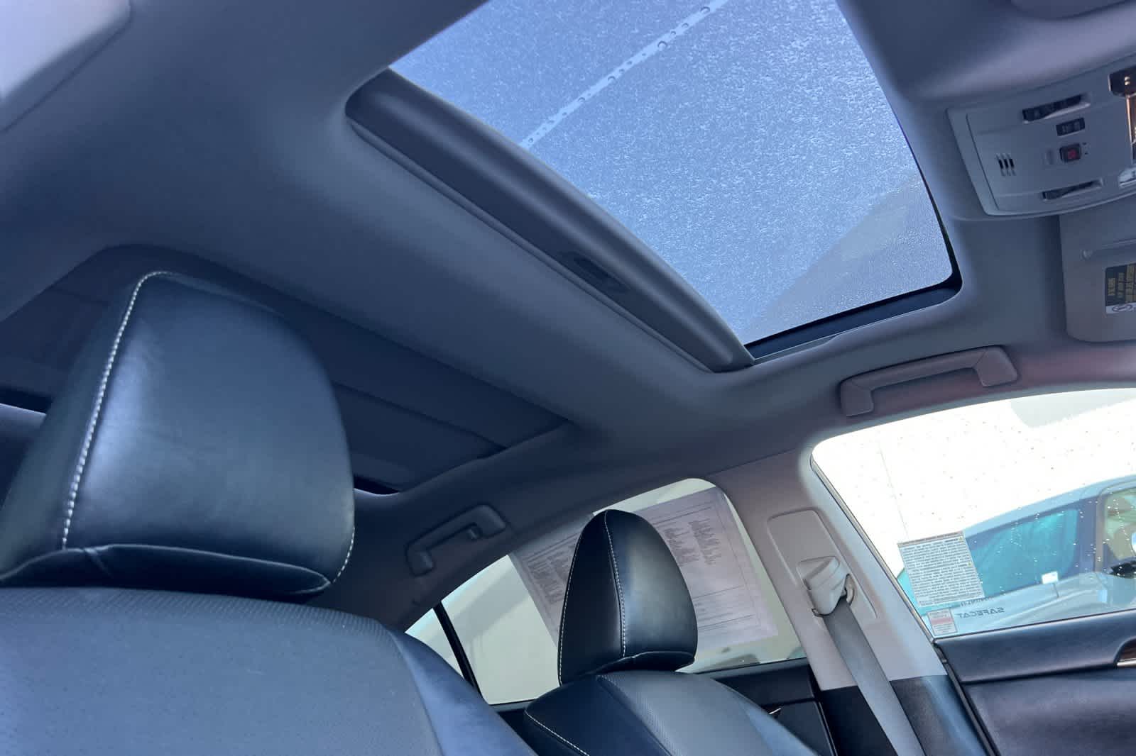 Thumbnail: 2016 Lexus ES - 17