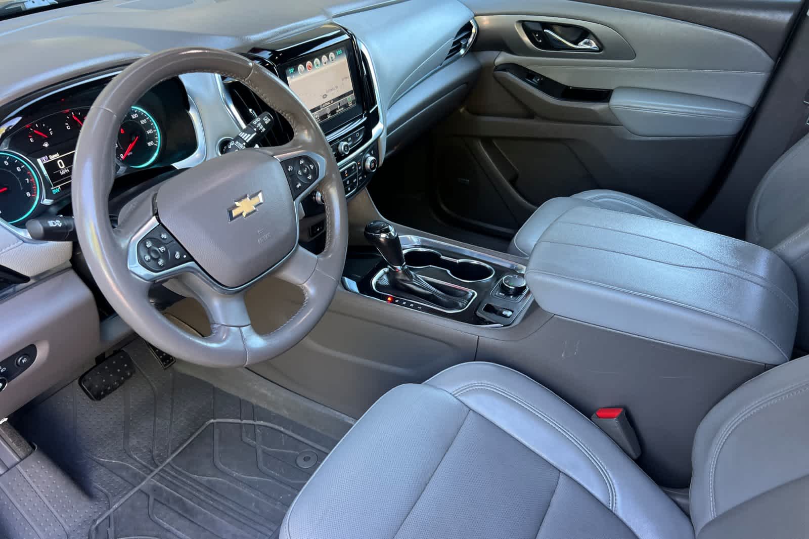 Thumbnail: 2018 Chevrolet Traverse - 10