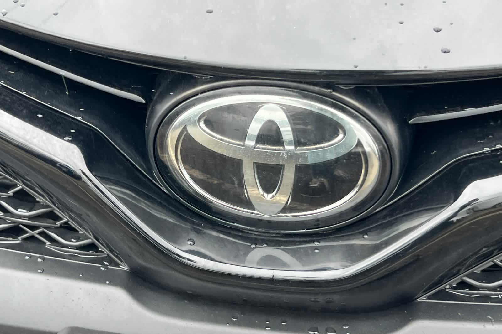 Thumbnail: 2020 Toyota Camry - 10