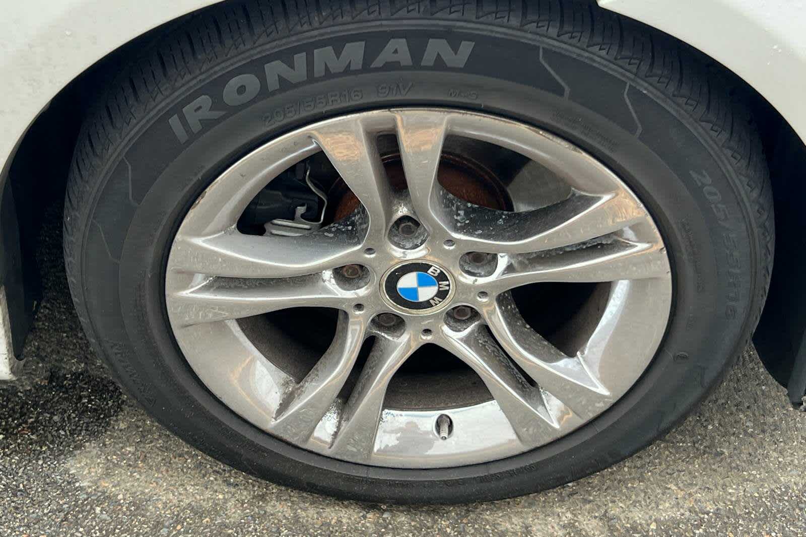 Thumbnail: 2008 BMW 3 Series - 12