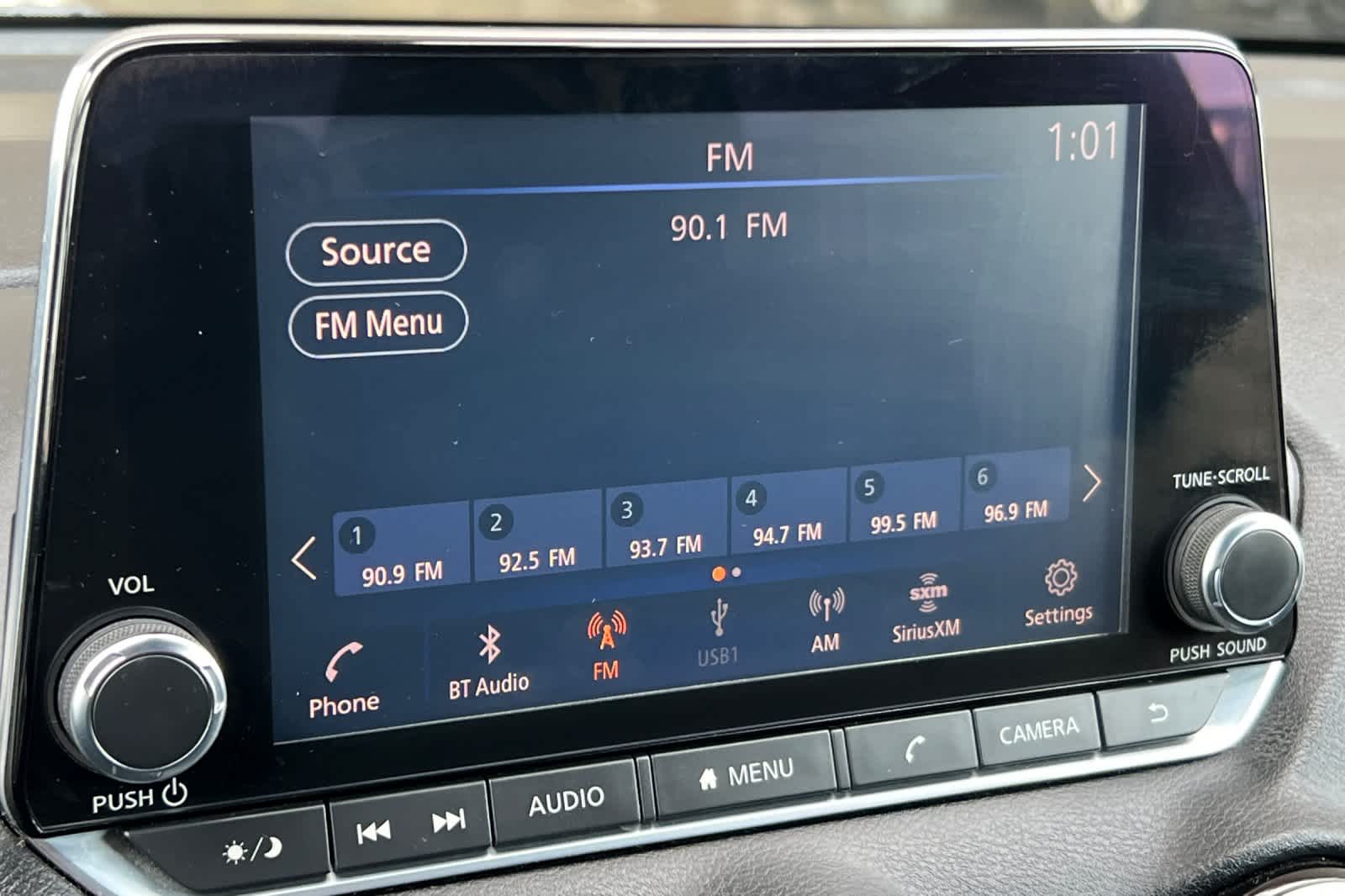 Thumbnail: 2020 Nissan Sentra - 18