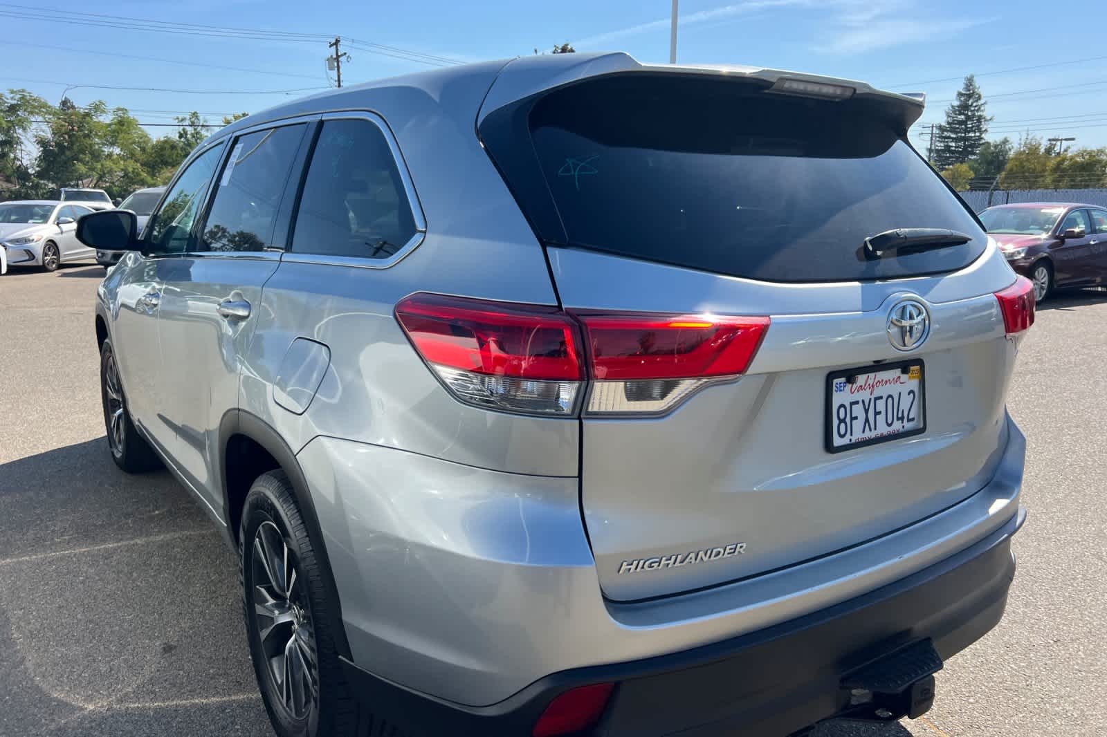Thumbnail: 2018 Toyota Highlander - 4