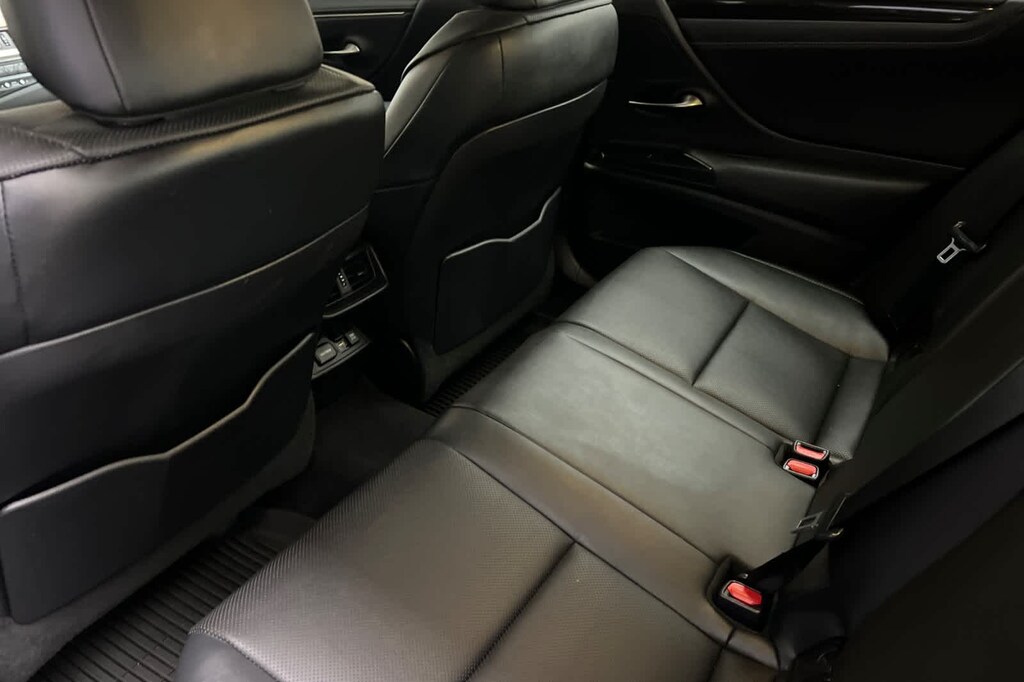 Used 2021 Lexus ES 300h Sedan