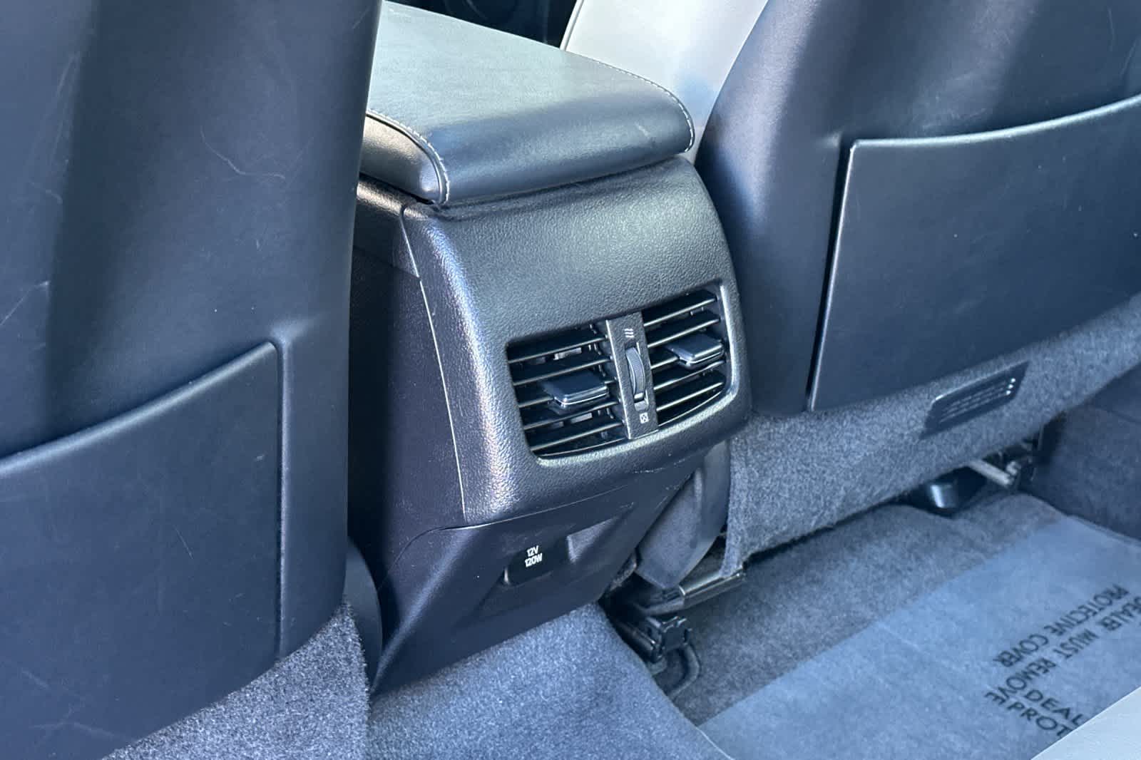 Thumbnail: 2013 Lexus ES - 14