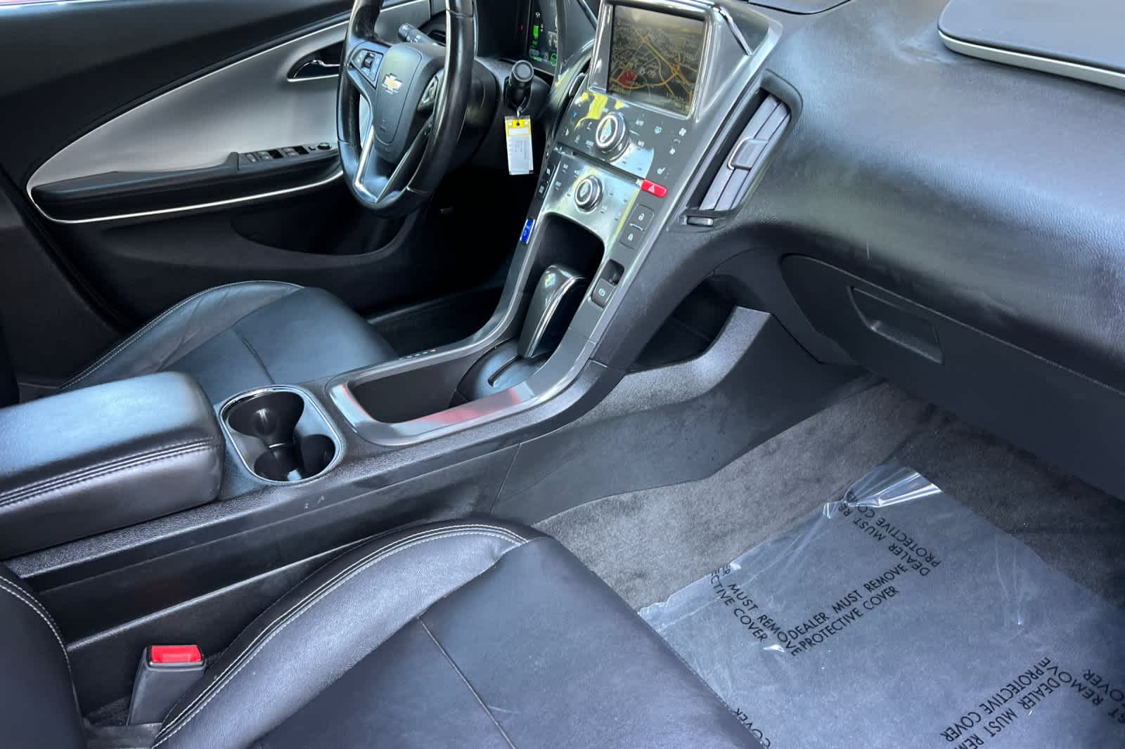 Thumbnail: 2015 Chevrolet Volt - 16