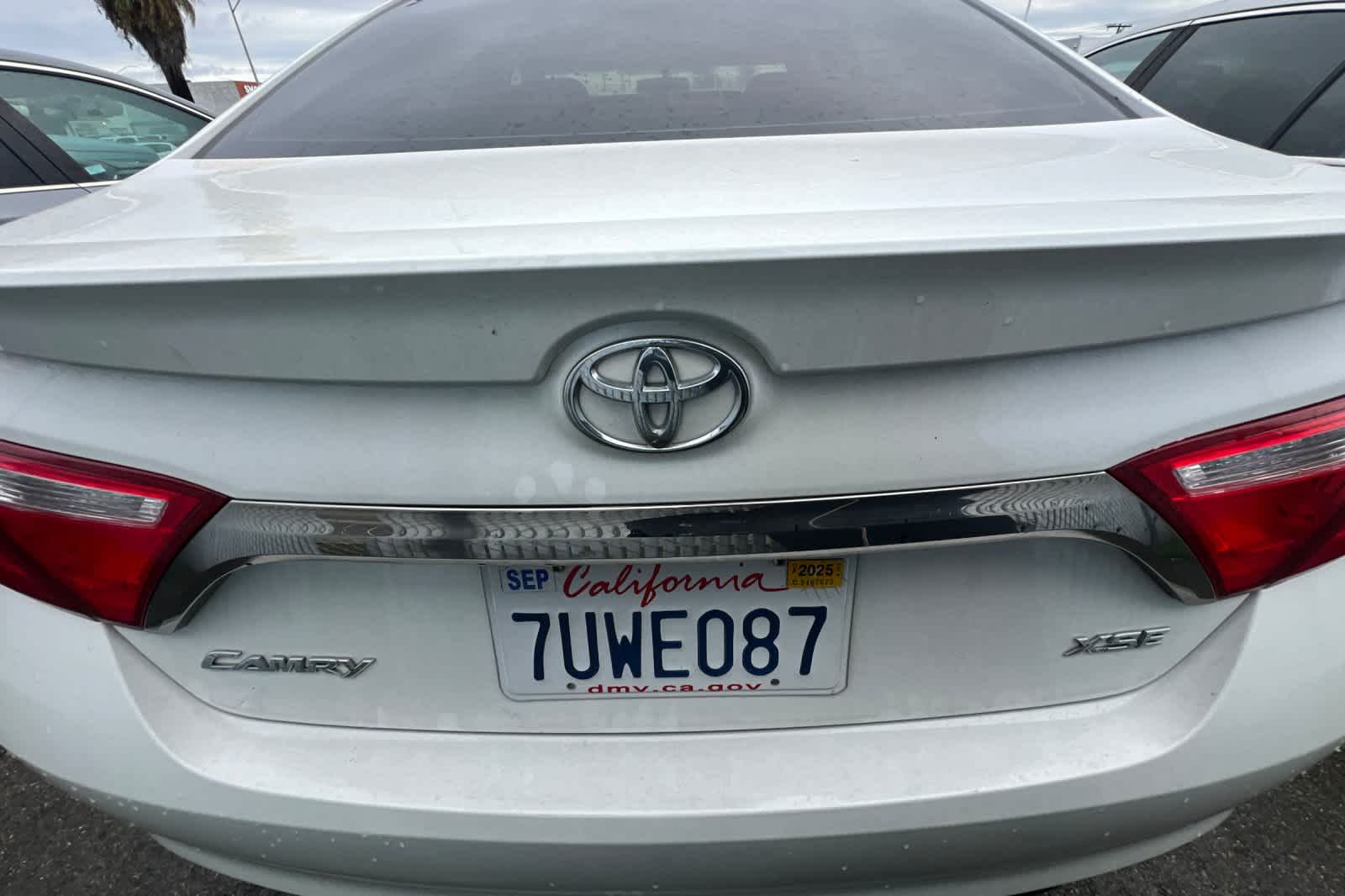 Thumbnail: 2017 Toyota Camry - 16